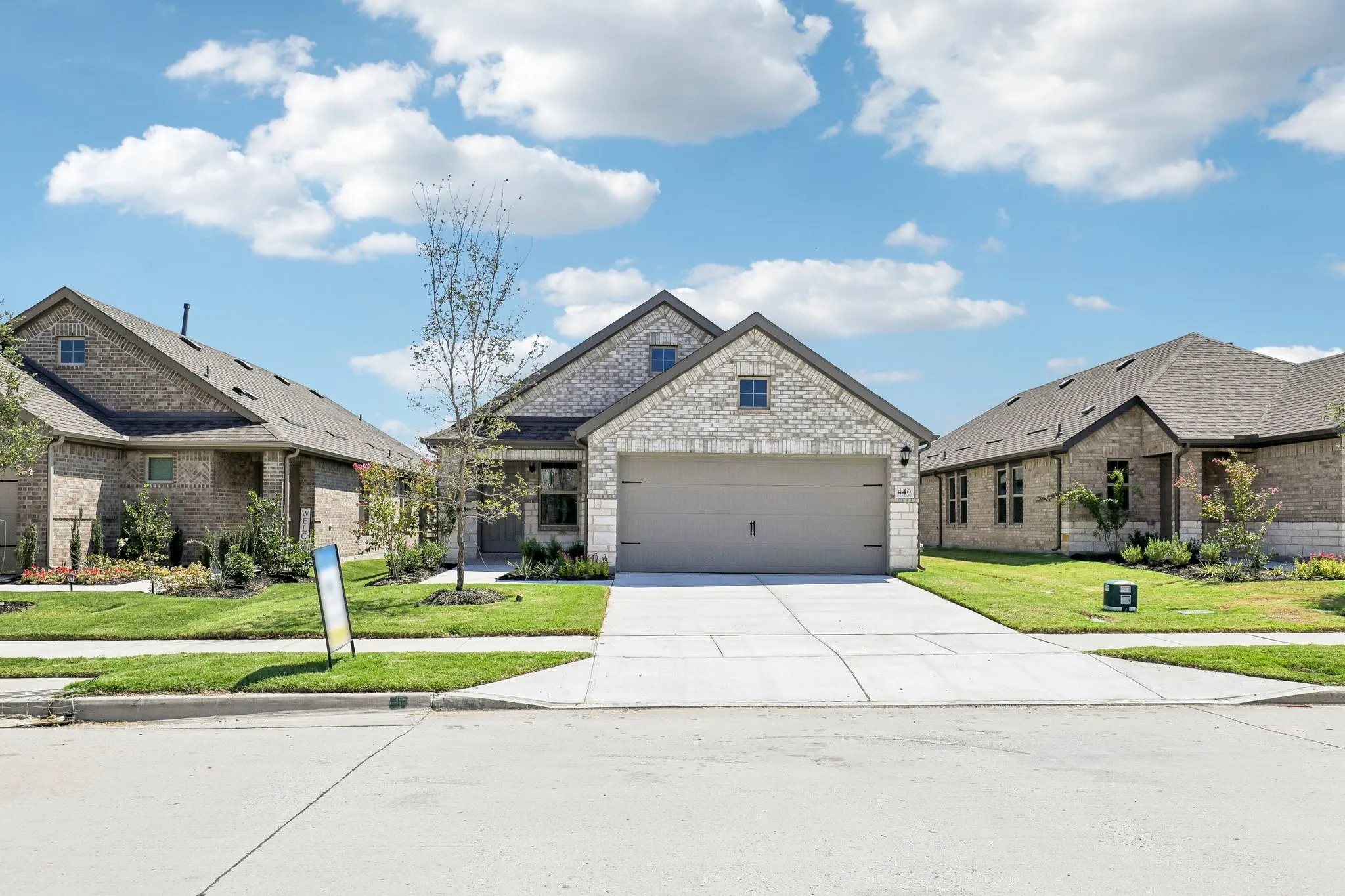 Single Family Residence For Sale in Collin County , 440 Silent Pond Park, Lavon, Texas 75166, 3 Bedroom, 2 Bathroom, 2 Garage spaces, 1,571 Sqft, built in 2026, New Construction - Incomplete, mls#21237708, Real Estate Agent in Lavon, Homes For Sale in Collin county, Homes For Sale in Lavon, Realtor in Lavon Texas, Real Estate Brokerage Independent Realty Texas, Luminita Cordes Realtor