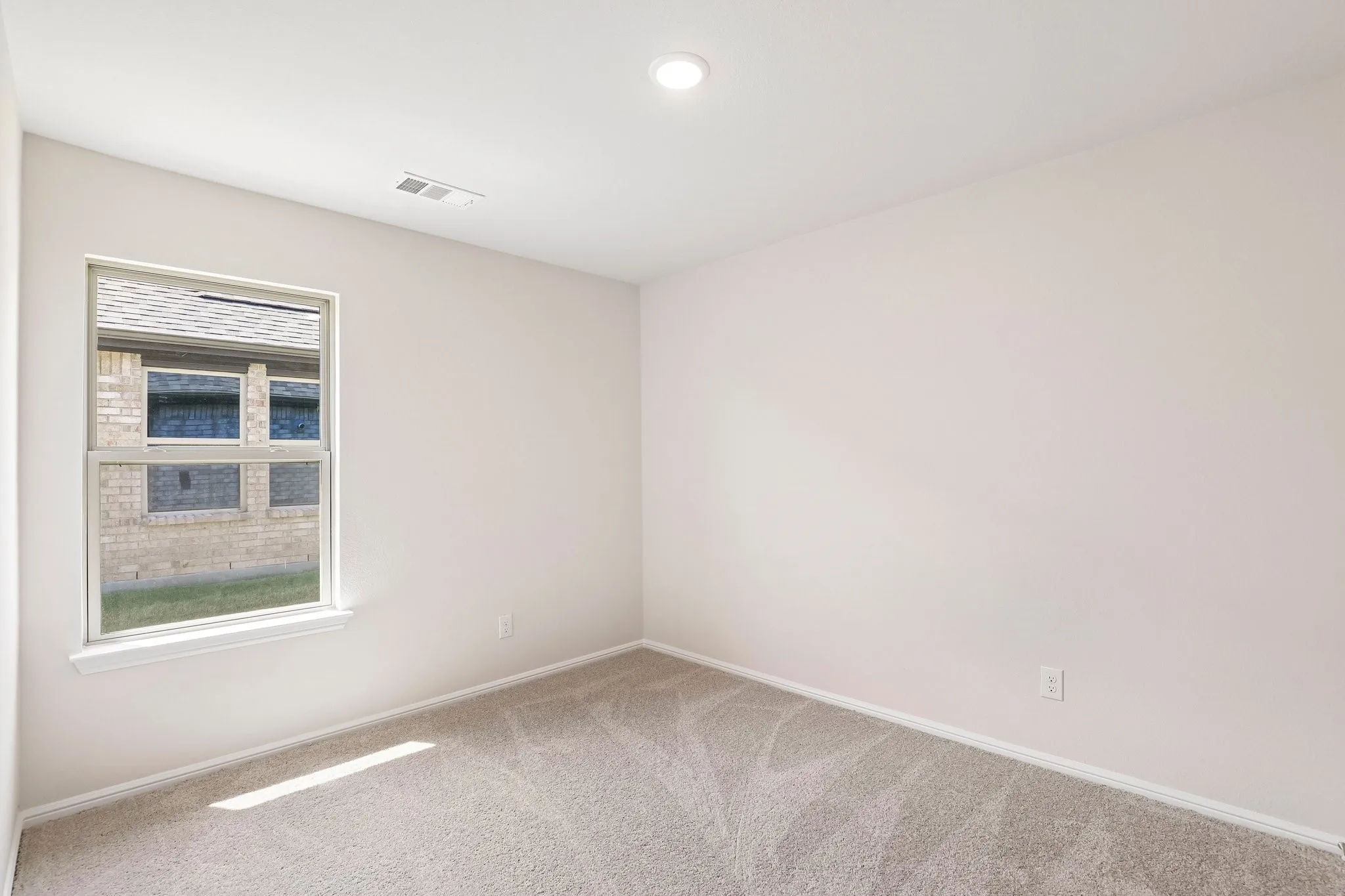 Single Family Residence For Sale in Collin County , 440 Silent Pond Park, Lavon, Texas 75166, 3 Bedroom, 2 Bathroom, 2 Garage spaces, 1,571 Sqft, built in 2026, New Construction - Incomplete, mls#21237708, Real Estate Agent in Lavon, Homes For Sale in Collin county, Homes For Sale in Lavon, Realtor in Lavon Texas, Real Estate Brokerage Independent Realty Texas, Luminita Cordes Realtor