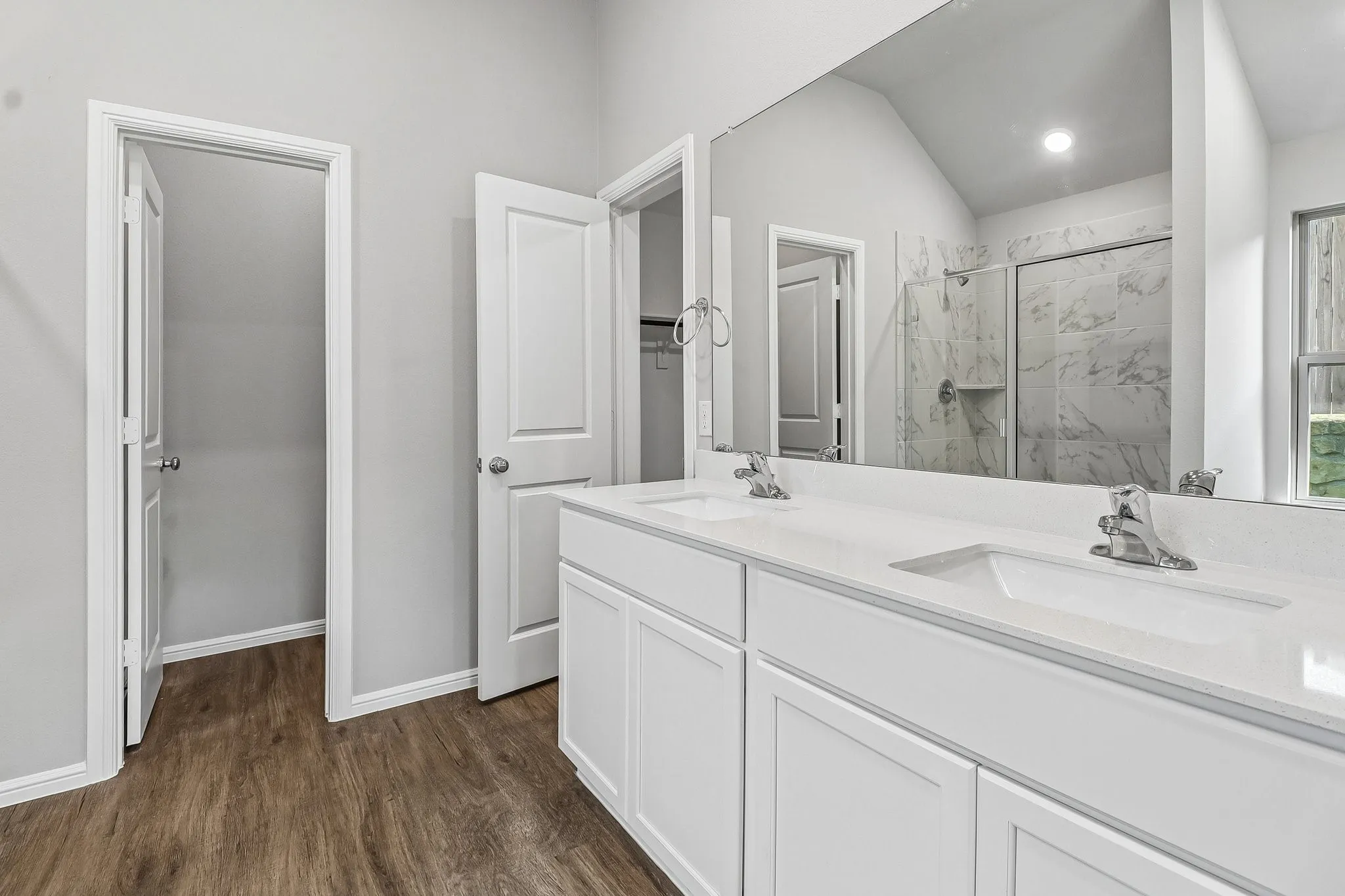 Single Family Residence For Sale in Collin County , 444 Silent Pond Park, Lavon, Texas 75166, 3 Bedroom, 3 Bathroom, 2 Garage spaces, 1,699 Sqft, built in 2026, New Construction - Incomplete, mls#21247875, Real Estate Agent in Lavon, Homes For Sale in Collin county, Homes For Sale in Lavon, Realtor in Lavon Texas, Real Estate Brokerage Independent Realty Texas, Luminita Cordes Realtor