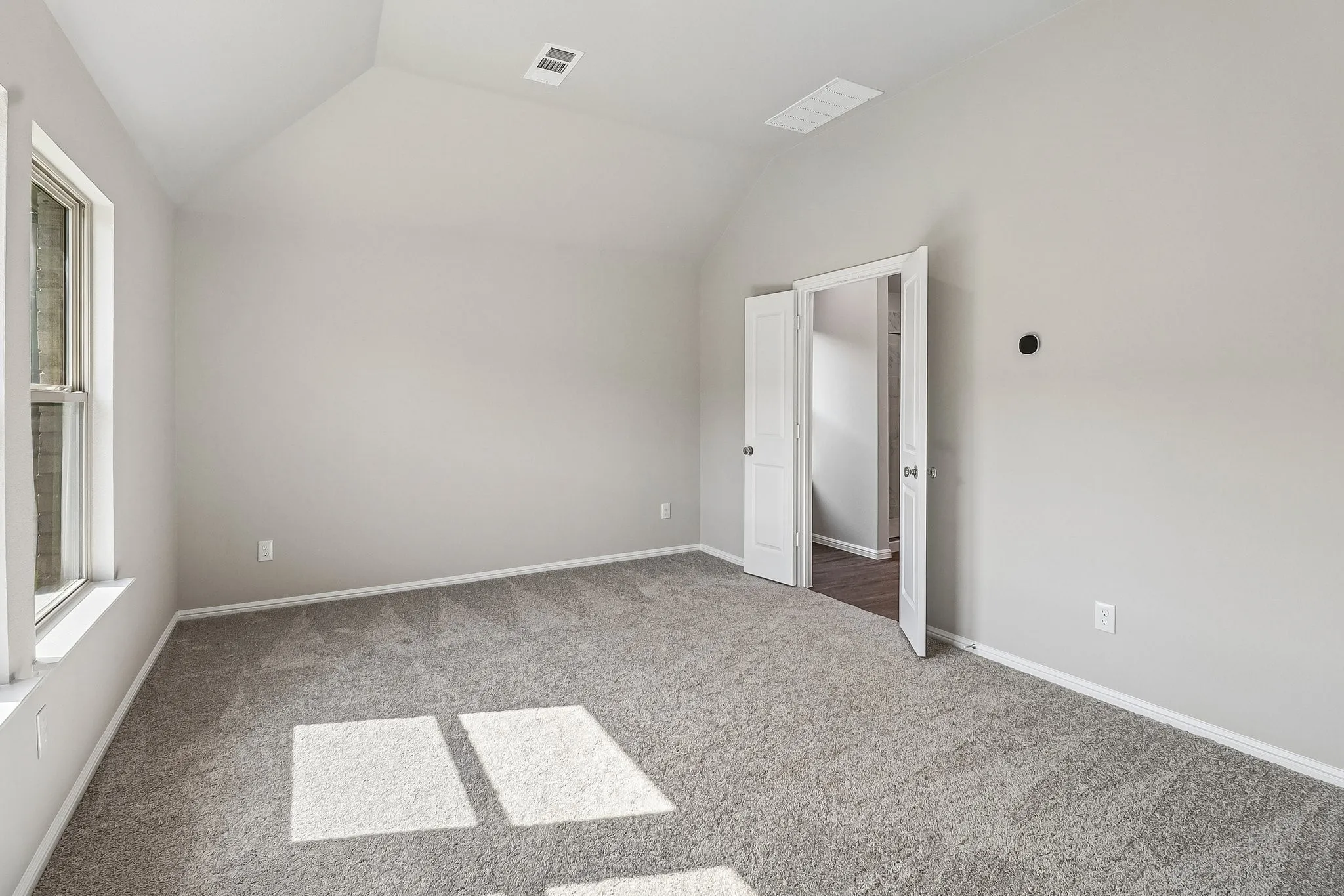 Single Family Residence For Sale in Collin County , 444 Silent Pond Park, Lavon, Texas 75166, 3 Bedroom, 3 Bathroom, 2 Garage spaces, 1,699 Sqft, built in 2026, New Construction - Incomplete, mls#21247875, Real Estate Agent in Lavon, Homes For Sale in Collin county, Homes For Sale in Lavon, Realtor in Lavon Texas, Real Estate Brokerage Independent Realty Texas, Luminita Cordes Realtor