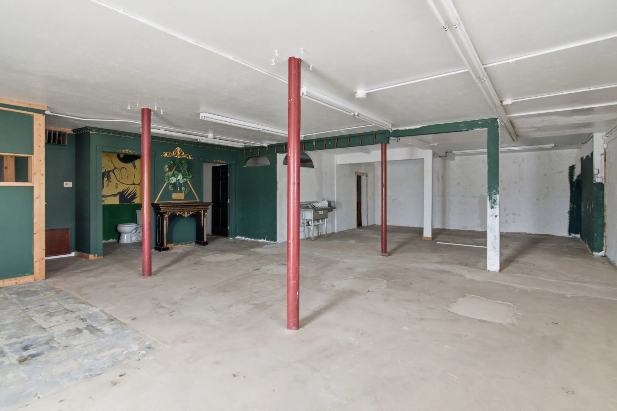 Business For Rent in Tarrant County , 5601 Davis Boulevard, North Richland Hills, Texas 76180, 0, 0, Garage spaces, 0 Sqft, built in 1959, Preowned, mls#21256200, Real Estate Agent in North Richland Hills, Homes For Rent in Tarrant county, Homes For Rent in North Richland Hills, Realtor in North Richland Hills Texas, Real Estate Brokerage Independent Realty Texas, Luminita Cordes Realtor