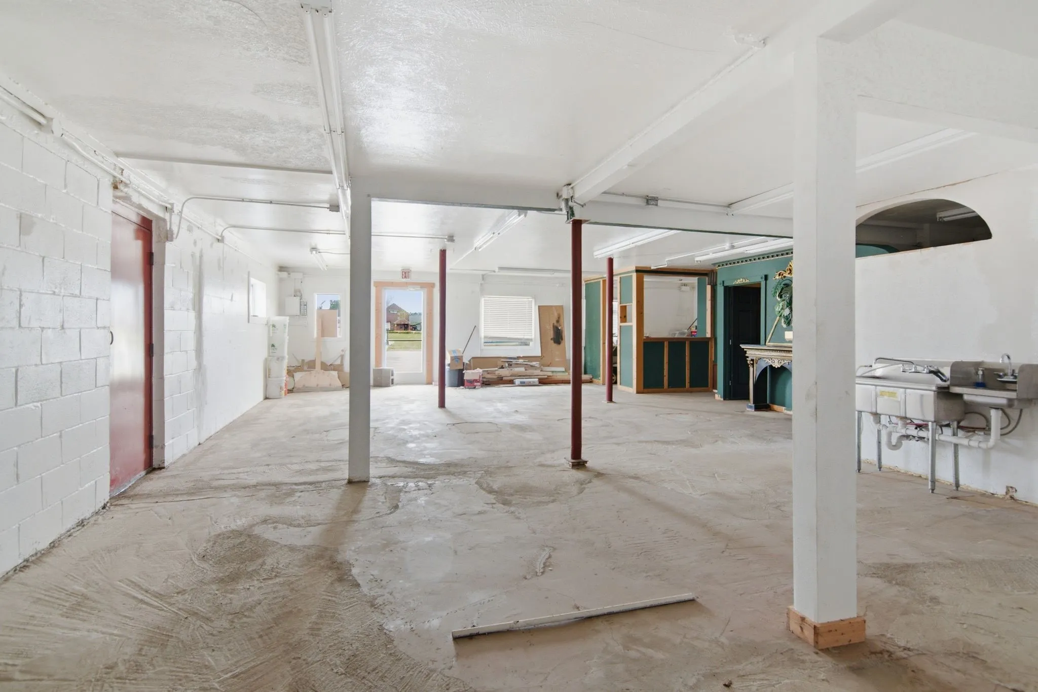Business For Rent in Tarrant County , 5601 Davis Boulevard, North Richland Hills, Texas 76180, 0, 0, Garage spaces, 0 Sqft, built in 1959, Preowned, mls#21256200, Real Estate Agent in North Richland Hills, Homes For Rent in Tarrant county, Homes For Rent in North Richland Hills, Realtor in North Richland Hills Texas, Real Estate Brokerage Independent Realty Texas, Luminita Cordes Realtor
