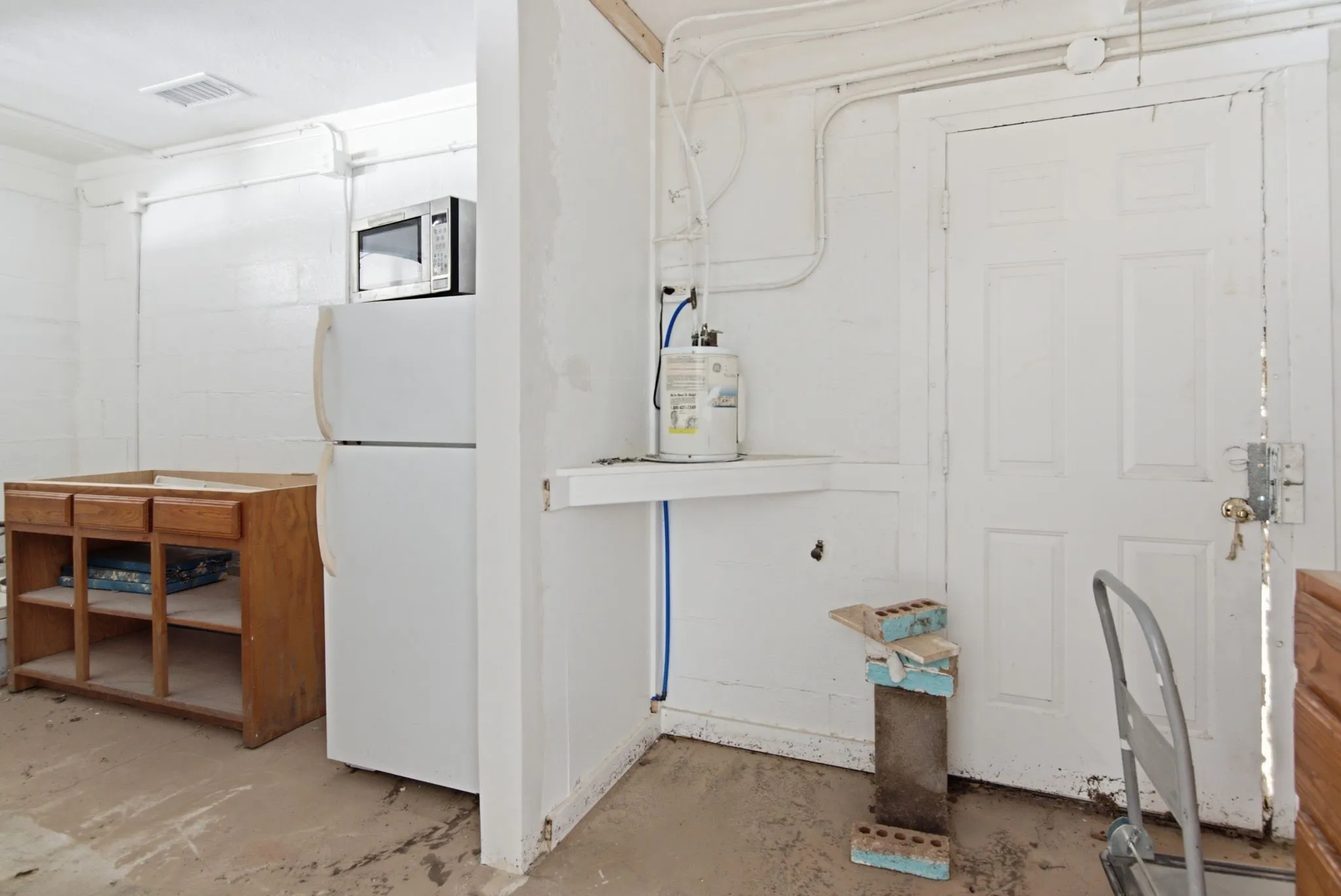 Business For Rent in Tarrant County , 5601 Davis Boulevard, North Richland Hills, Texas 76180, 0, 0, Garage spaces, 0 Sqft, built in 1959, Preowned, mls#21256200, Real Estate Agent in North Richland Hills, Homes For Rent in Tarrant county, Homes For Rent in North Richland Hills, Realtor in North Richland Hills Texas, Real Estate Brokerage Independent Realty Texas, Luminita Cordes Realtor