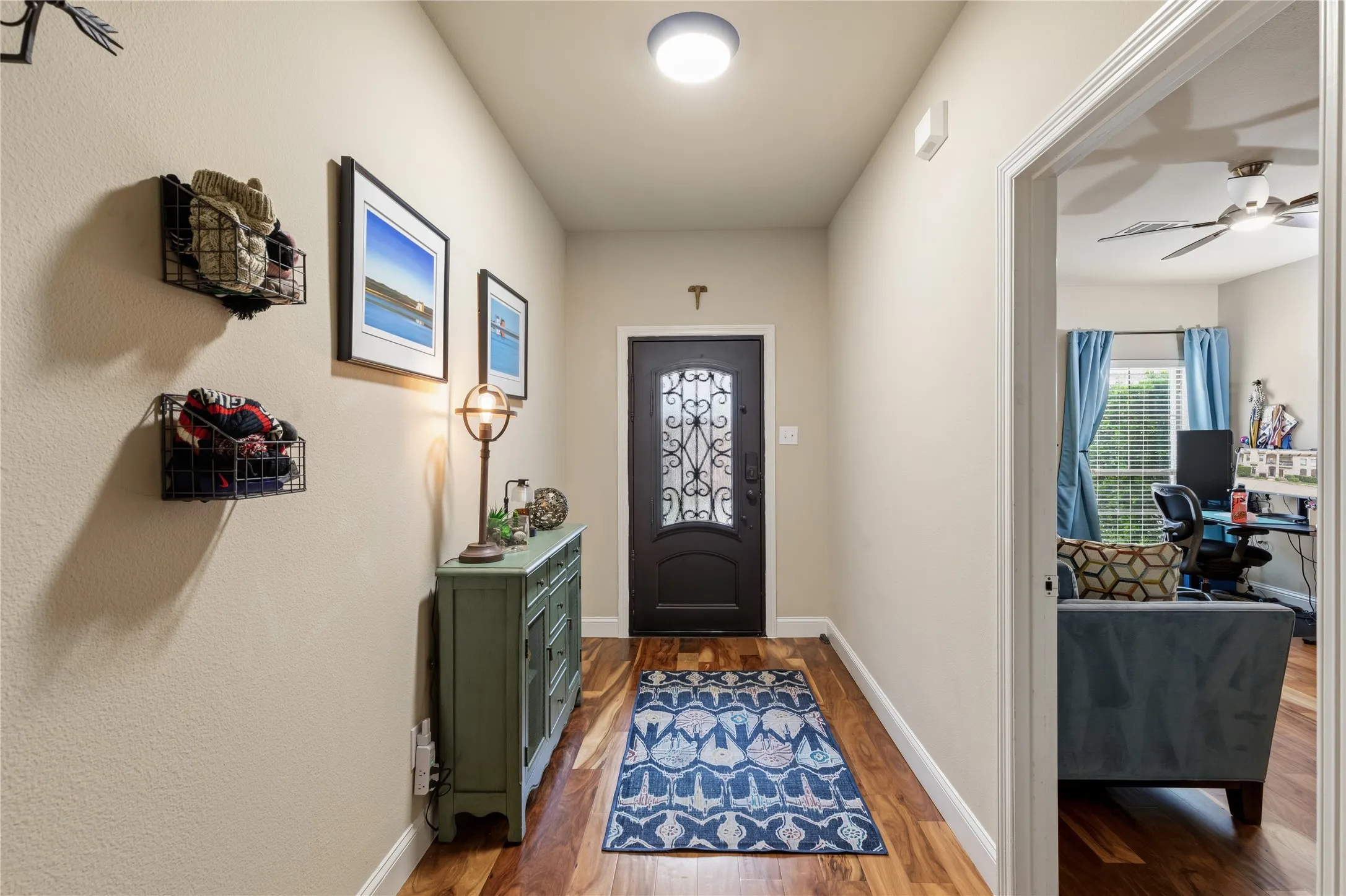 Townhouse For Sale in Dallas County , 8824 Tudor Place, Dallas, Texas 75228, 2 Bedroom, 3 Bathroom, 2 Garage spaces, 1,796 Sqft, built in 2007, Preowned, mls#21256153, Real Estate Agent in Dallas, Homes For Sale in Dallas county, Homes For Sale in Dallas, Realtor in Dallas Texas, Real Estate Brokerage Independent Realty Texas, Luminita Cordes Realtor