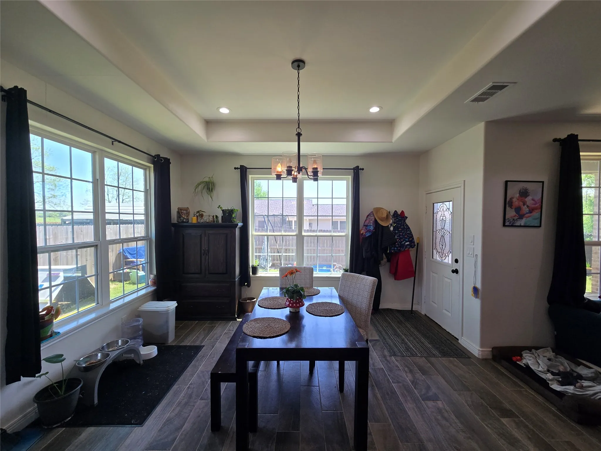 Single Family Residence For Sale in Franklin (TX) County , 109 Baker Street, Mount Vernon, Texas 75457, 3 Bedroom, 3 Bathroom, 2 Garage spaces, 1,988 Sqft, built in 2022, mls#21248385, Real Estate Agent in Mount Vernon, Homes For Sale in Franklin (TX) county, Homes For Sale in Mount Vernon, Realtor in Mount Vernon Texas, Real Estate Brokerage Independent Realty Texas, Luminita Cordes Realtor