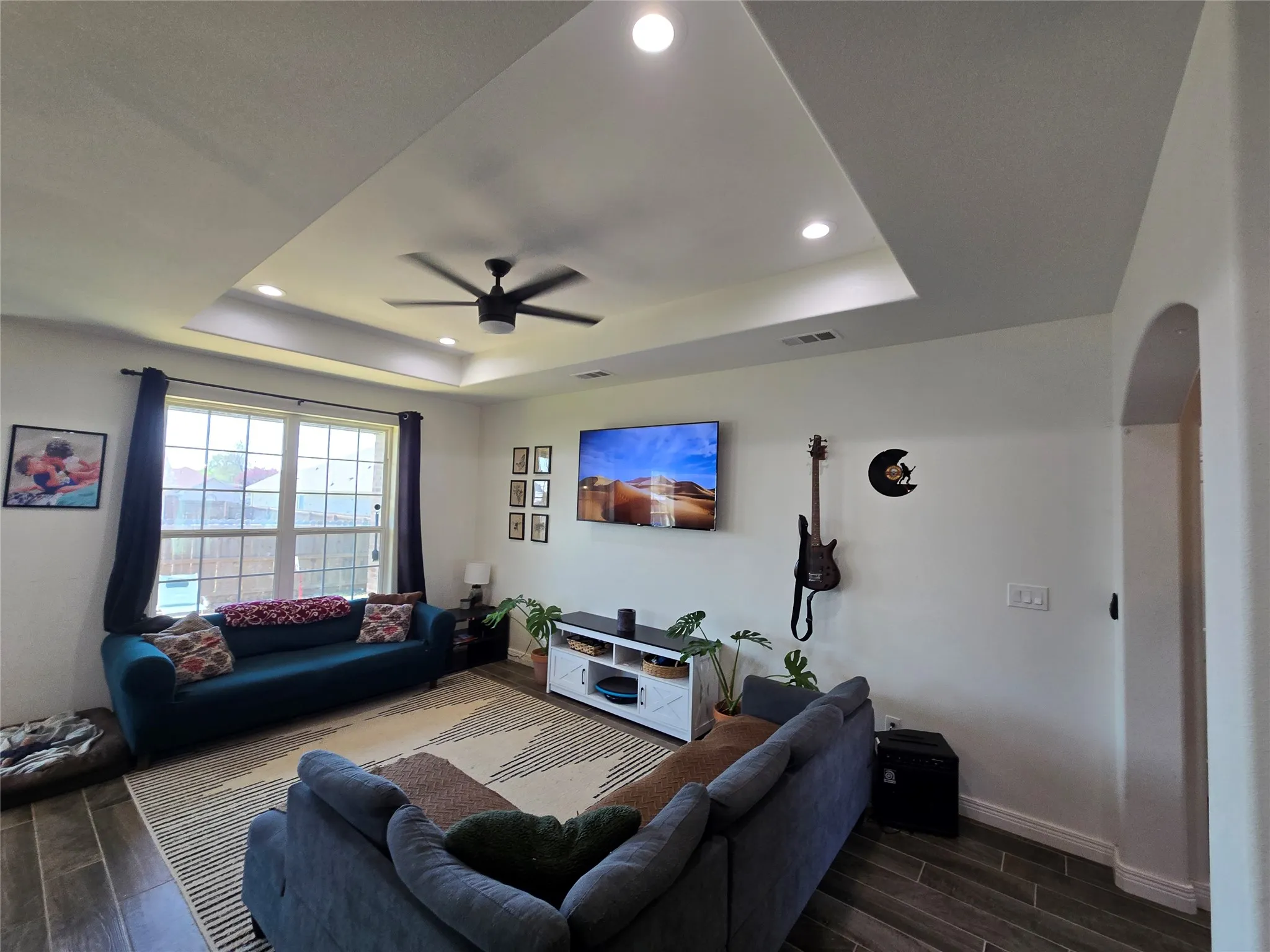 Single Family Residence For Sale in Franklin (TX) County , 109 Baker Street, Mount Vernon, Texas 75457, 3 Bedroom, 3 Bathroom, 2 Garage spaces, 1,988 Sqft, built in 2022, mls#21248385, Real Estate Agent in Mount Vernon, Homes For Sale in Franklin (TX) county, Homes For Sale in Mount Vernon, Realtor in Mount Vernon Texas, Real Estate Brokerage Independent Realty Texas, Luminita Cordes Realtor