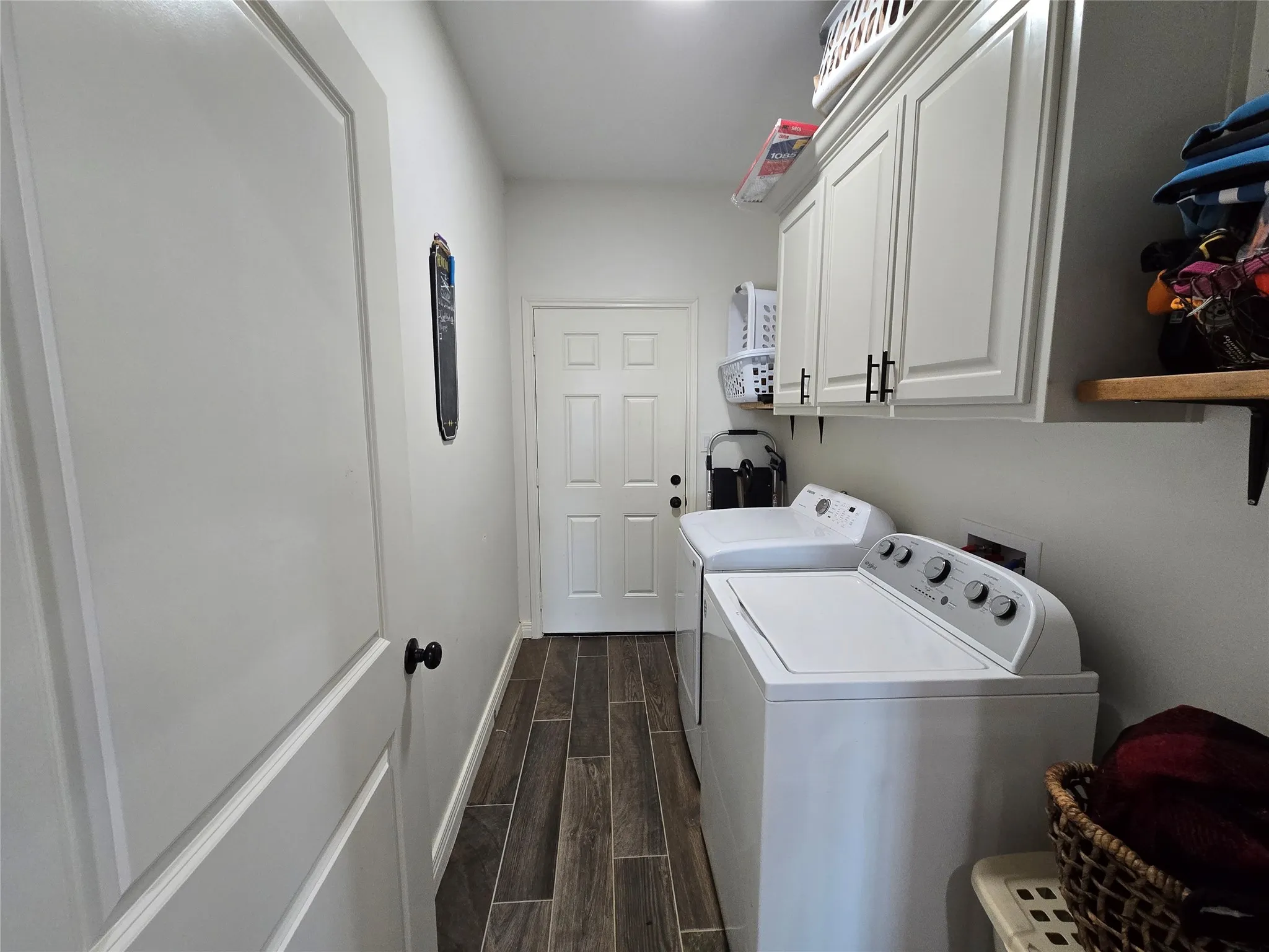 Single Family Residence For Sale in Franklin (TX) County , 109 Baker Street, Mount Vernon, Texas 75457, 3 Bedroom, 3 Bathroom, 2 Garage spaces, 1,988 Sqft, built in 2022, mls#21248385, Real Estate Agent in Mount Vernon, Homes For Sale in Franklin (TX) county, Homes For Sale in Mount Vernon, Realtor in Mount Vernon Texas, Real Estate Brokerage Independent Realty Texas, Luminita Cordes Realtor