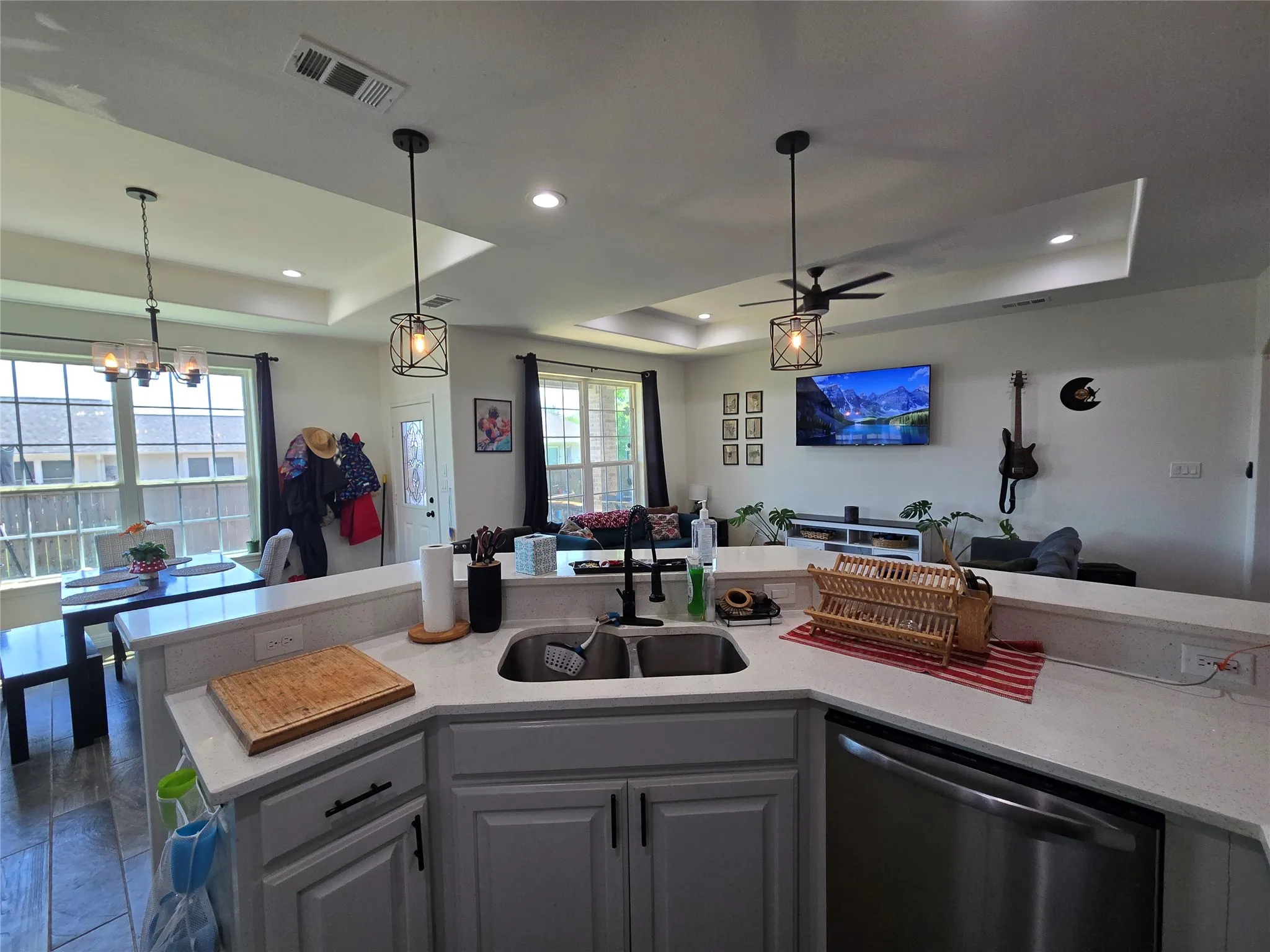 Single Family Residence For Sale in Franklin (TX) County , 109 Baker Street, Mount Vernon, Texas 75457, 3 Bedroom, 3 Bathroom, 2 Garage spaces, 1,988 Sqft, built in 2022, mls#21248385, Real Estate Agent in Mount Vernon, Homes For Sale in Franklin (TX) county, Homes For Sale in Mount Vernon, Realtor in Mount Vernon Texas, Real Estate Brokerage Independent Realty Texas, Luminita Cordes Realtor