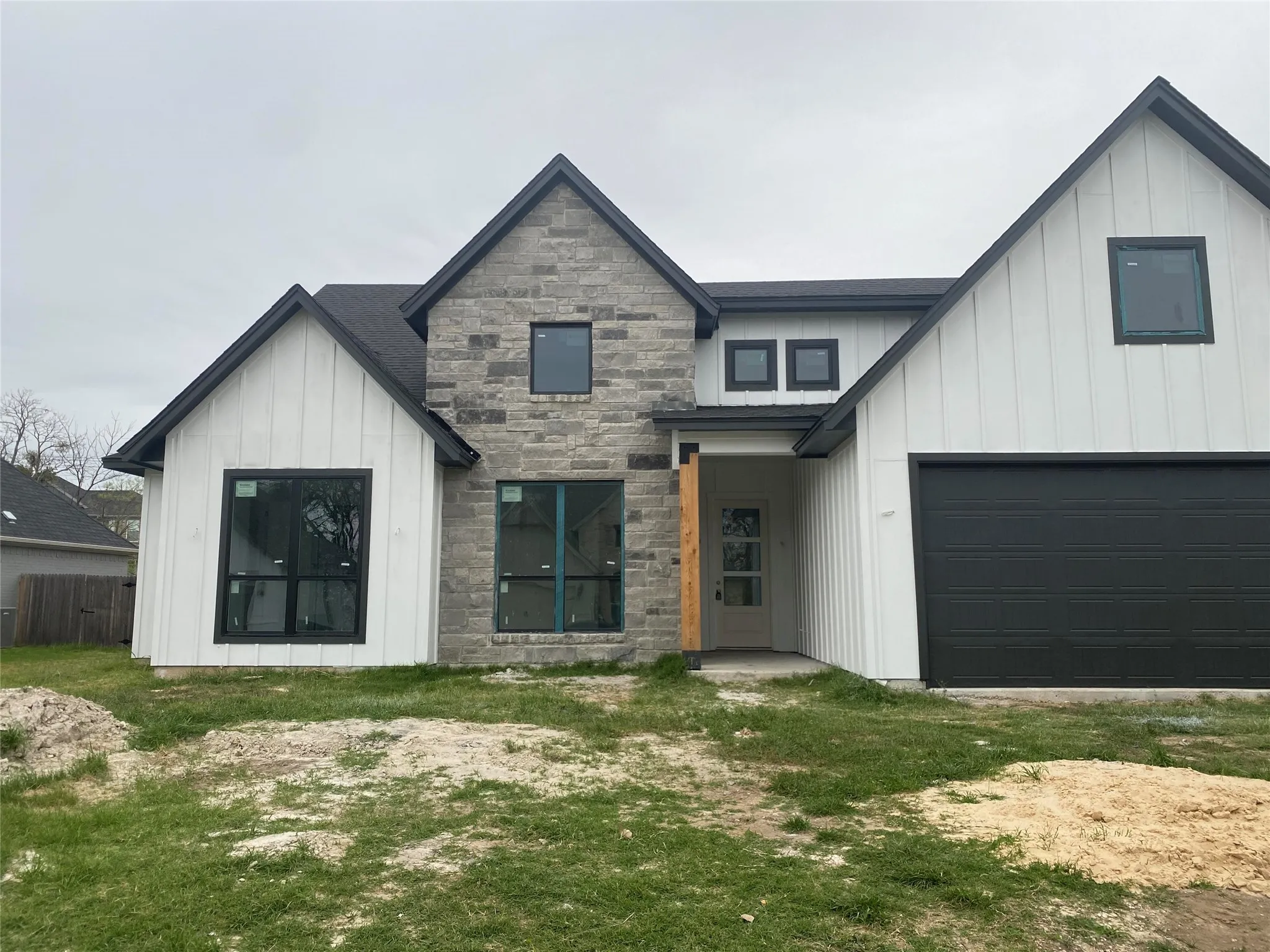 Single Family Residence For Sale in Parker County , 229 Belmont Drive, Willow Park, Texas 76087, 4 Bedroom, 3 Bathroom, 4 Garage spaces, 2,432 Sqft, built in 2026, mls#21256209, Real Estate Agent in Willow Park, Homes For Sale in Parker county, Homes For Sale in Willow Park, Realtor in Willow Park Texas, Real Estate Brokerage Independent Realty Texas, Luminita Cordes Realtor