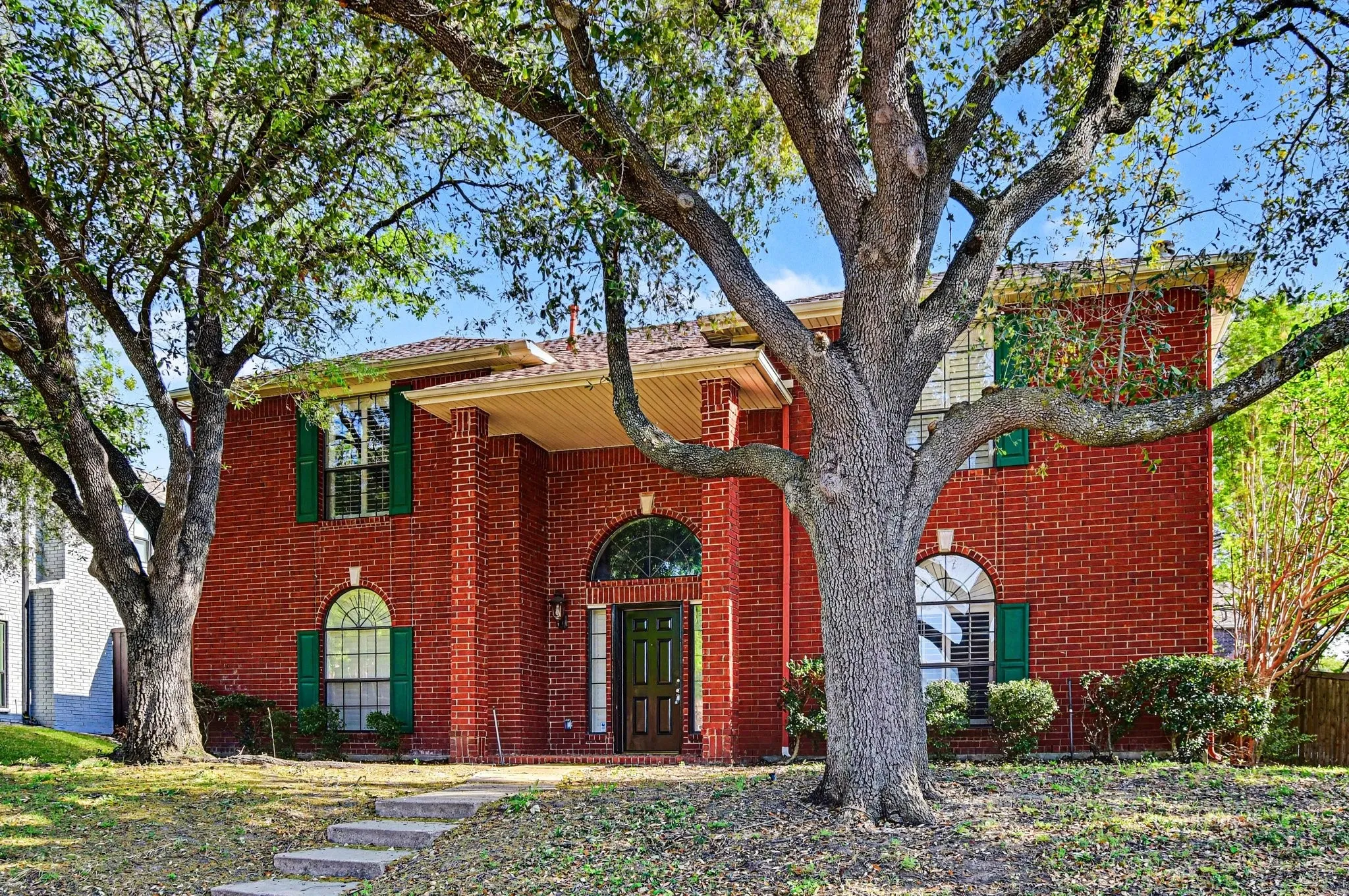 Single Family Residence For Sale in Collin County , 1732 Snowmass Drive, Plano, Texas 75025, 4 Bedroom, 3 Bathroom, 2 Garage spaces, 2,574 Sqft, built in 1988, Preowned, Price $489,500, mls#21255636, Real Estate Agent in Plano, Homes For Sale in Collin county, Homes For Sale in Plano, Realtor in Plano Texas, Real Estate Brokerage Independent Realty Texas, Luminita Cordes Realtor