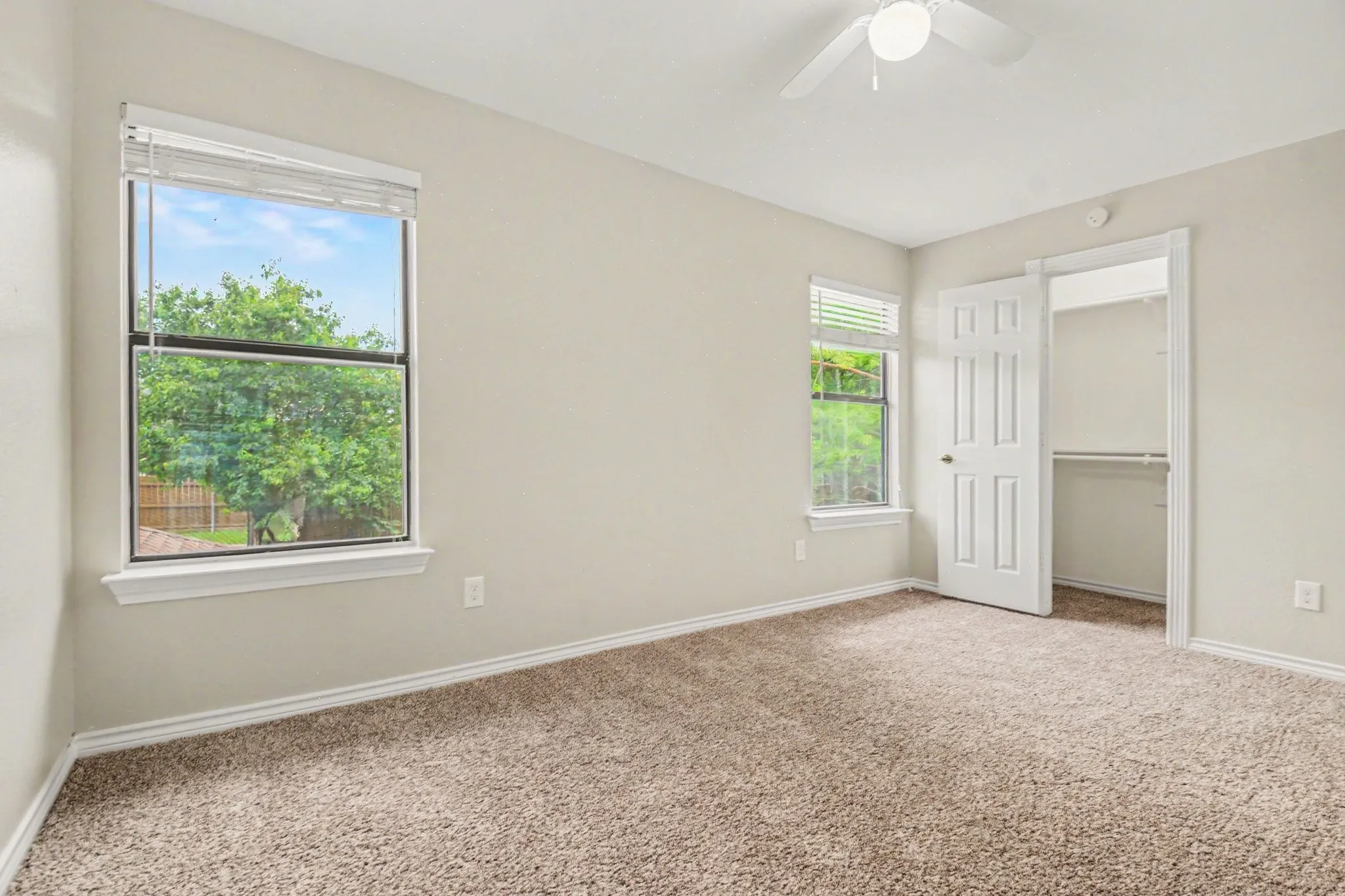 Single Family Residence For Sale in Collin County , 1732 Snowmass Drive, Plano, Texas 75025, 4 Bedroom, 3 Bathroom, 2 Garage spaces, 2,574 Sqft, built in 1988, Preowned, Price $489,500, mls#21255636, Real Estate Agent in Plano, Homes For Sale in Collin county, Homes For Sale in Plano, Realtor in Plano Texas, Real Estate Brokerage Independent Realty Texas, Luminita Cordes Realtor
