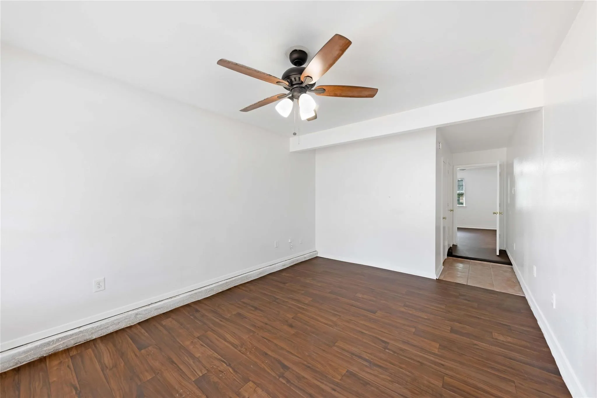 Single Family Residence For Rent in Dallas County , 2717 Wesleyan Drive, Irving, Texas 75062, 4 Bedroom, 2 Bathroom, Garage spaces, 1,603 Sqft, built in 1960, Price $1,995, mls#21256248, Real Estate Agent in Irving, Homes For Rent in Dallas county, Homes For Rent in Irving, Realtor in Irving Texas, Real Estate Brokerage Independent Realty Texas, Luminita Cordes Realtor