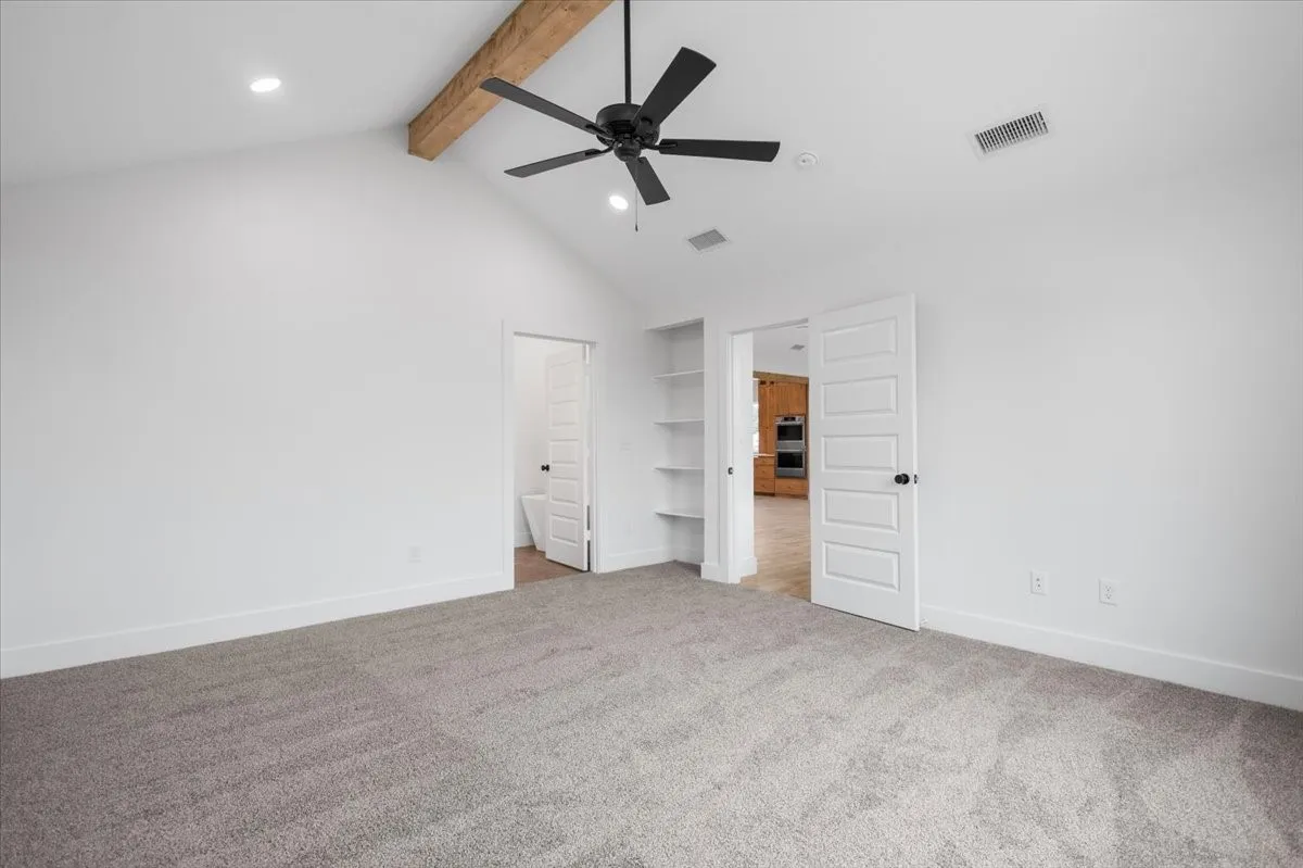 Single Family Residence For Sale in Smith County , 16429 Clearview Drive, Lindale, Texas 75771, 5 Bedroom, 3 Bathroom, 2 Garage spaces, 2,401 Sqft, built in 2026, mls#21256262, Real Estate Agent in Lindale, Homes For Sale in Smith county, Homes For Sale in Lindale, Realtor in Lindale Texas, Real Estate Brokerage Independent Realty Texas, Luminita Cordes Realtor