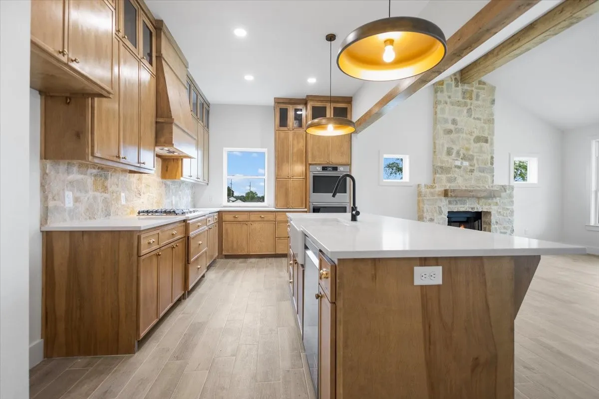 Single Family Residence For Sale in Smith County , 16429 Clearview Drive, Lindale, Texas 75771, 5 Bedroom, 3 Bathroom, 2 Garage spaces, 2,401 Sqft, built in 2026, mls#21256262, Real Estate Agent in Lindale, Homes For Sale in Smith county, Homes For Sale in Lindale, Realtor in Lindale Texas, Real Estate Brokerage Independent Realty Texas, Luminita Cordes Realtor