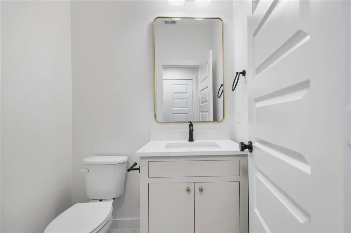 Single Family Residence For Sale in Smith County , 16429 Clearview Drive, Lindale, Texas 75771, 5 Bedroom, 3 Bathroom, 2 Garage spaces, 2,401 Sqft, built in 2026, mls#21256262, Real Estate Agent in Lindale, Homes For Sale in Smith county, Homes For Sale in Lindale, Realtor in Lindale Texas, Real Estate Brokerage Independent Realty Texas, Luminita Cordes Realtor