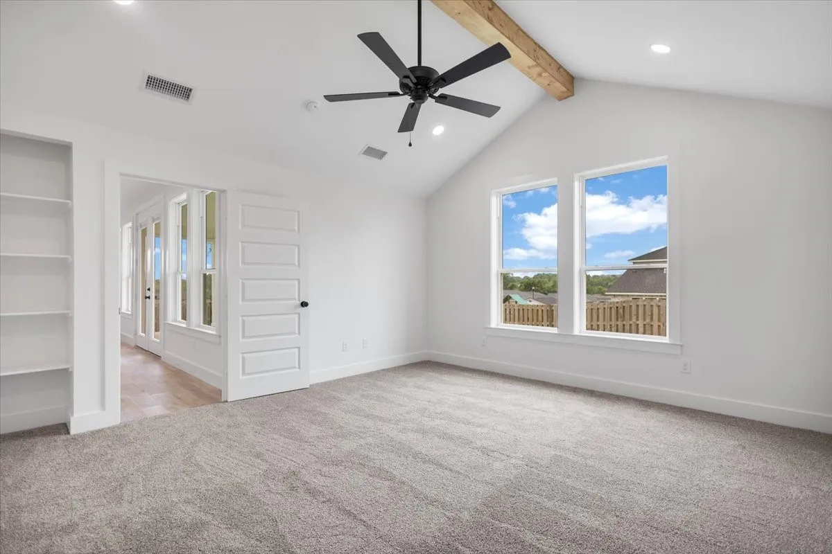 Single Family Residence For Sale in Smith County , 16429 Clearview Drive, Lindale, Texas 75771, 5 Bedroom, 3 Bathroom, 2 Garage spaces, 2,401 Sqft, built in 2026, mls#21256262, Real Estate Agent in Lindale, Homes For Sale in Smith county, Homes For Sale in Lindale, Realtor in Lindale Texas, Real Estate Brokerage Independent Realty Texas, Luminita Cordes Realtor