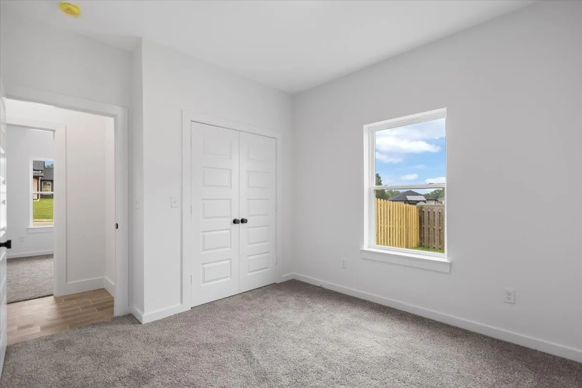 Single Family Residence For Sale in Smith County , 16429 Clearview Drive, Lindale, Texas 75771, 5 Bedroom, 3 Bathroom, 2 Garage spaces, 2,401 Sqft, built in 2026, mls#21256262, Real Estate Agent in Lindale, Homes For Sale in Smith county, Homes For Sale in Lindale, Realtor in Lindale Texas, Real Estate Brokerage Independent Realty Texas, Luminita Cordes Realtor