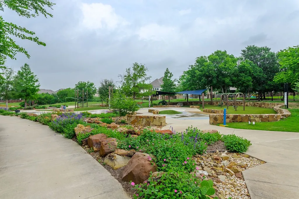 Single Family Residence For Sale in Denton County , 6940 Basket Flower Road, Flower Mound, Texas 76226, 4 Bedroom, 4 Bathroom, 3 Garage spaces, 2,803 Sqft, built in 2023, Preowned, mls#21256224, Real Estate Agent in Flower Mound, Homes For Sale in Denton county, Homes For Sale in Flower Mound, Realtor in Flower Mound Texas, Real Estate Brokerage Independent Realty Texas, Luminita Cordes Realtor