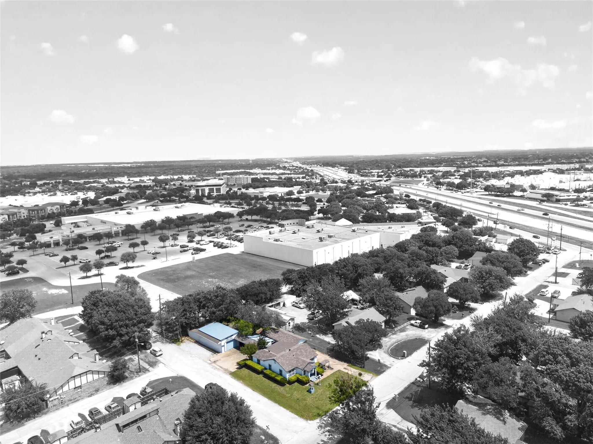 Retail For Sale in Dallas County , 207 Hood Street, Cedar Hill, Texas 75104, 0, 0, Garage spaces, 0 Sqft, built in 1954, Preowned, Price $299,999, mls#21255904, Real Estate Agent in Cedar Hill, Homes For Sale in Dallas county, Homes For Sale in Cedar Hill, Realtor in Cedar Hill Texas, Real Estate Brokerage Independent Realty Texas, Luminita Cordes Realtor