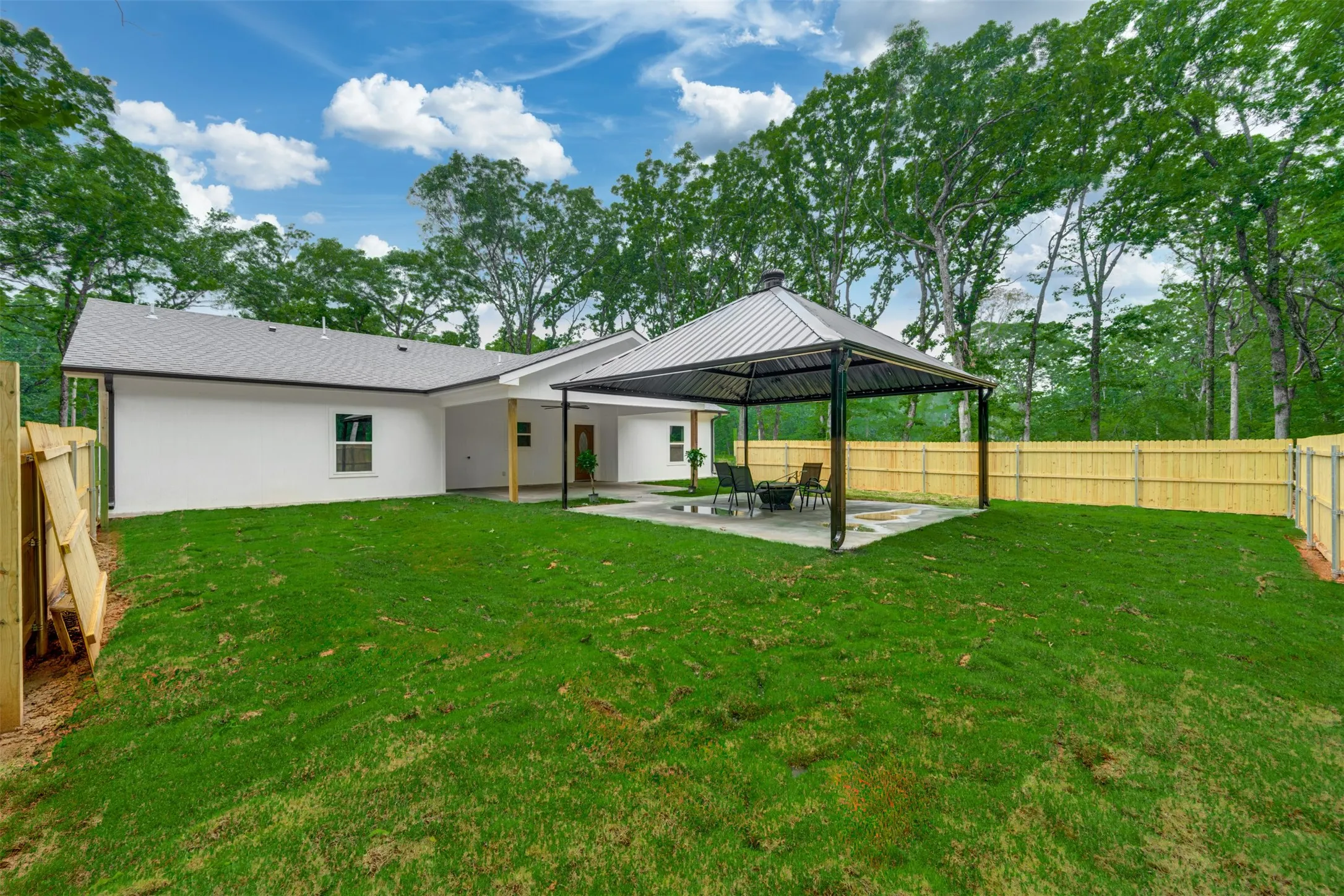 Single Family Residence For Sale in Lamar County , 130 Private Road 35407, Sumner, Texas 75486, 3 Bedrooms, 3 Bathrooms, 1 Garage spaces, 1,558 Sqft, built in 2026, New Construction - Complete, Price $295,000, mls#21256236, Real Estate Agent in Sumner, Homes For Sale in Lamar county, Homes For Sale in Sumner, Realtor in Sumner Texas, Real Estate Brokerage Independent Realty Texas, Luminita Cordes Realtor