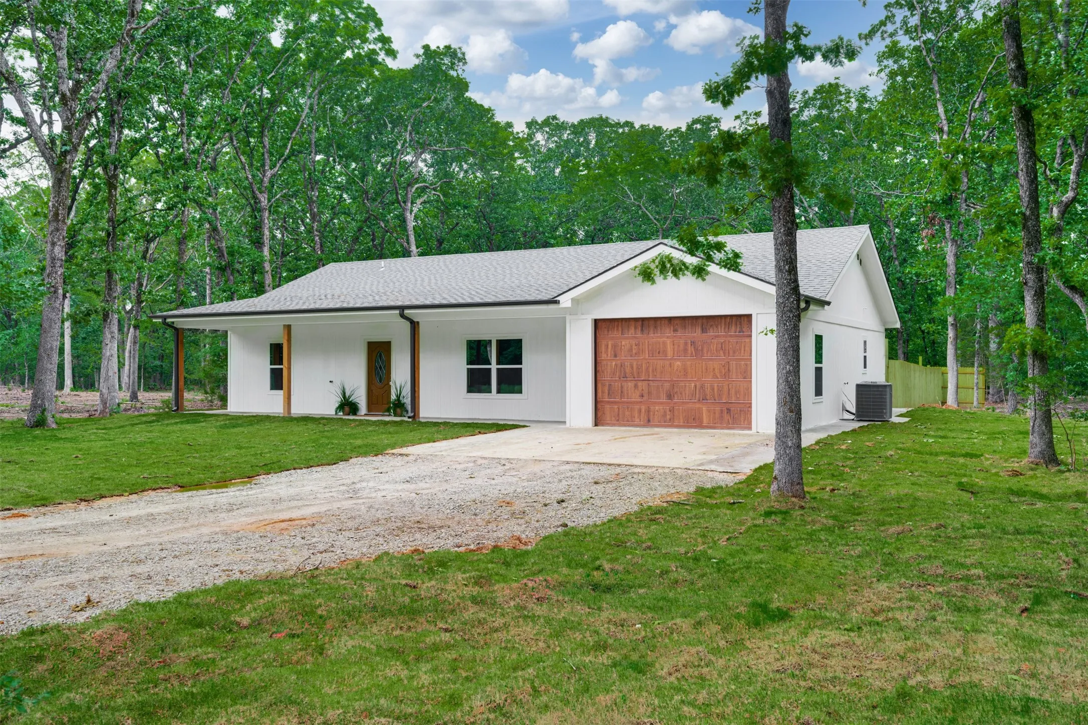 Single Family Residence For Sale in Lamar County , 130 Private Road 35407, Sumner, Texas 75486, 3 Bedrooms, 3 Bathrooms, 1 Garage spaces, 1,558 Sqft, built in 2026, New Construction - Complete, Price $295,000, mls#21256236, Real Estate Agent in Sumner, Homes For Sale in Lamar county, Homes For Sale in Sumner, Realtor in Sumner Texas, Real Estate Brokerage Independent Realty Texas, Luminita Cordes Realtor
