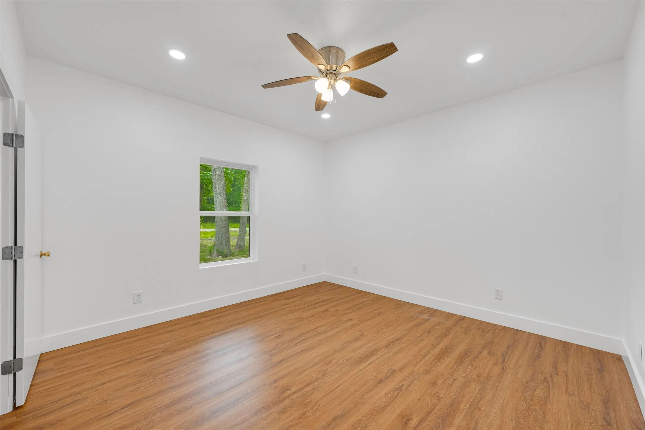 Single Family Residence For Sale in Lamar County , 130 Private Road 35407, Sumner, Texas 75486, 3 Bedrooms, 3 Bathrooms, 1 Garage spaces, 1,558 Sqft, built in 2026, New Construction - Complete, Price $295,000, mls#21256236, Real Estate Agent in Sumner, Homes For Sale in Lamar county, Homes For Sale in Sumner, Realtor in Sumner Texas, Real Estate Brokerage Independent Realty Texas, Luminita Cordes Realtor
