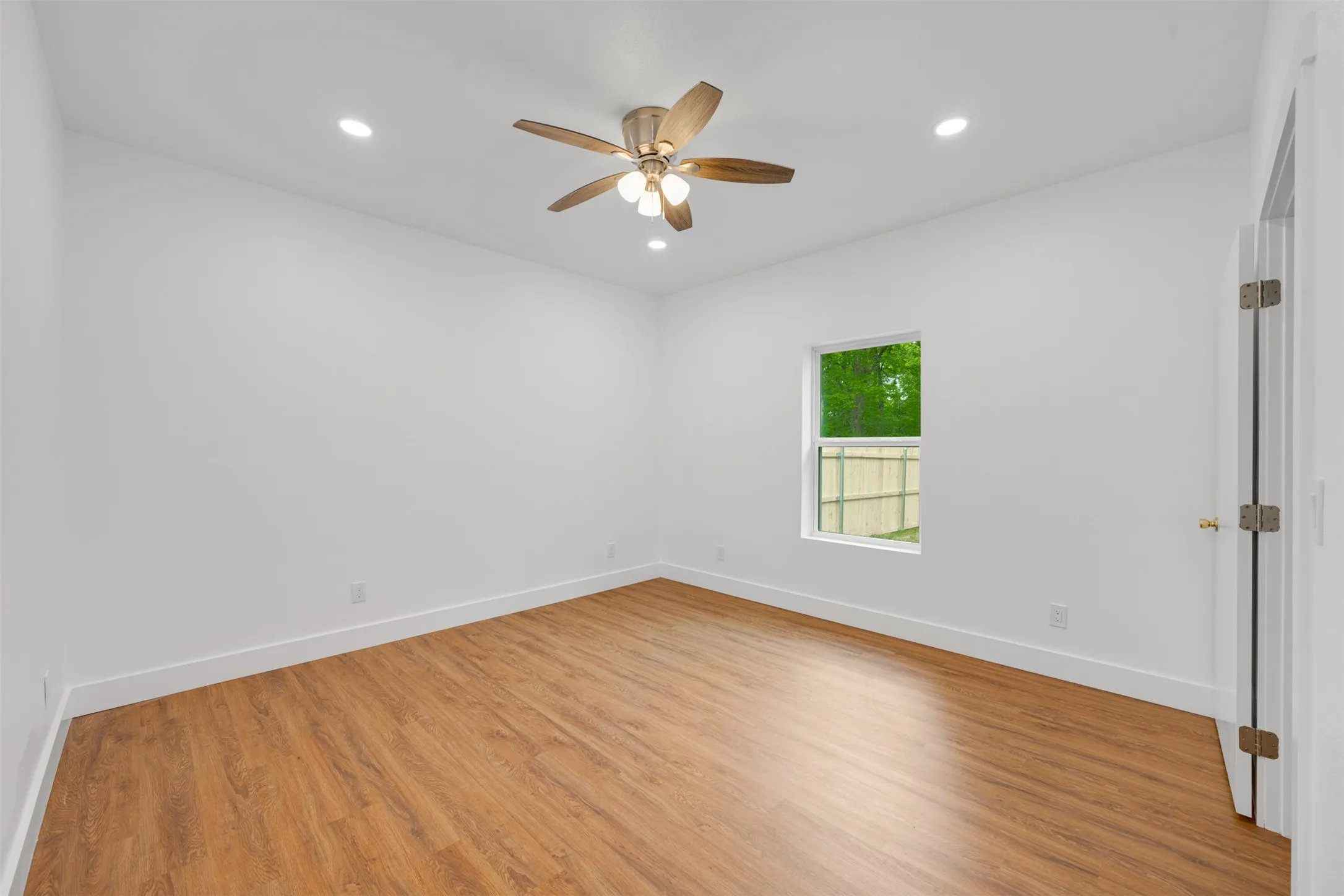 Single Family Residence For Sale in Lamar County , 130 Private Road 35407, Sumner, Texas 75486, 3 Bedrooms, 3 Bathrooms, 1 Garage spaces, 1,558 Sqft, built in 2026, New Construction - Complete, Price $295,000, mls#21256236, Real Estate Agent in Sumner, Homes For Sale in Lamar county, Homes For Sale in Sumner, Realtor in Sumner Texas, Real Estate Brokerage Independent Realty Texas, Luminita Cordes Realtor