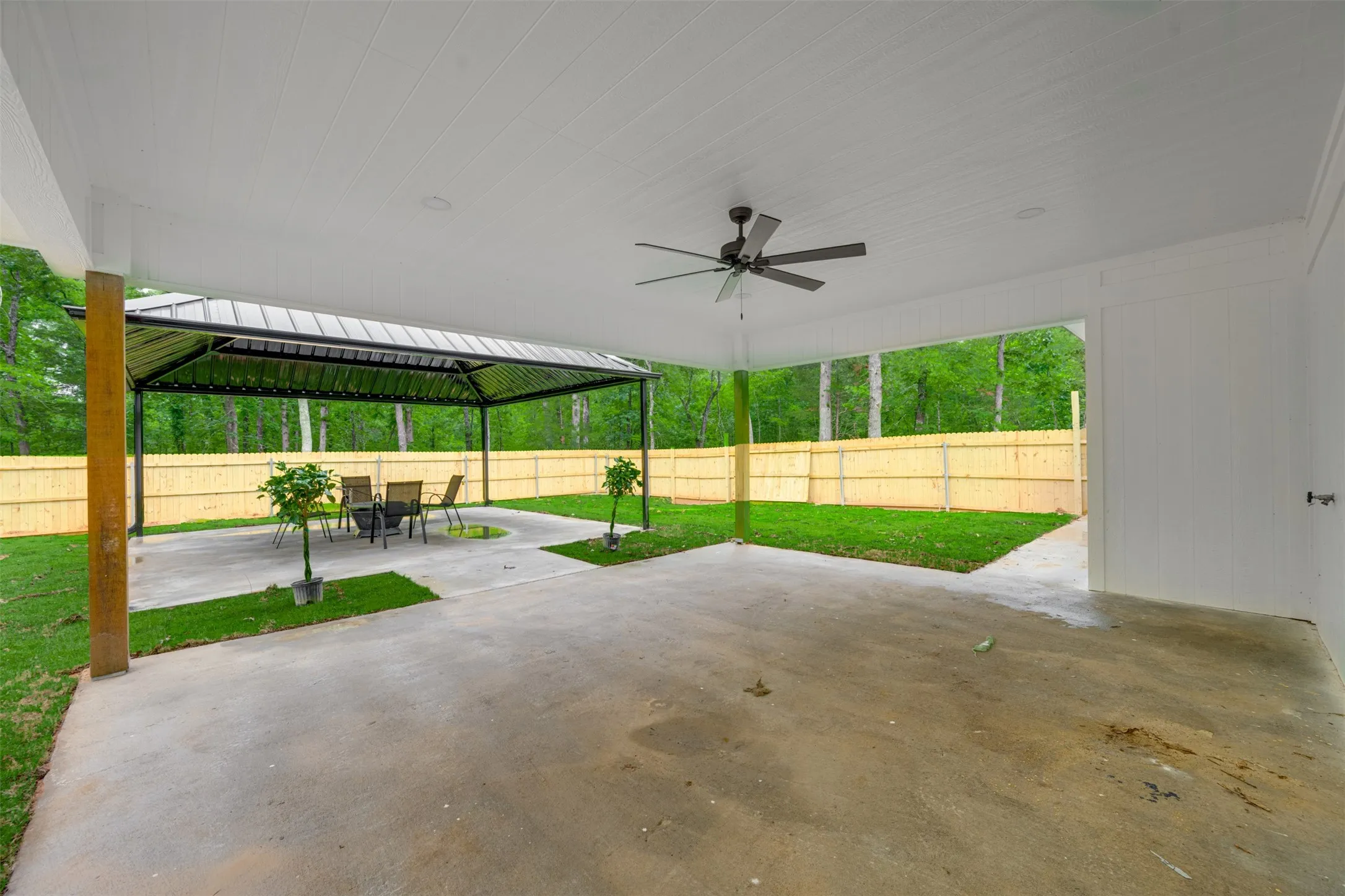 Single Family Residence For Sale in Lamar County , 130 Private Road 35407, Sumner, Texas 75486, 3 Bedrooms, 3 Bathrooms, 1 Garage spaces, 1,558 Sqft, built in 2026, New Construction - Complete, Price $295,000, mls#21256236, Real Estate Agent in Sumner, Homes For Sale in Lamar county, Homes For Sale in Sumner, Realtor in Sumner Texas, Real Estate Brokerage Independent Realty Texas, Luminita Cordes Realtor