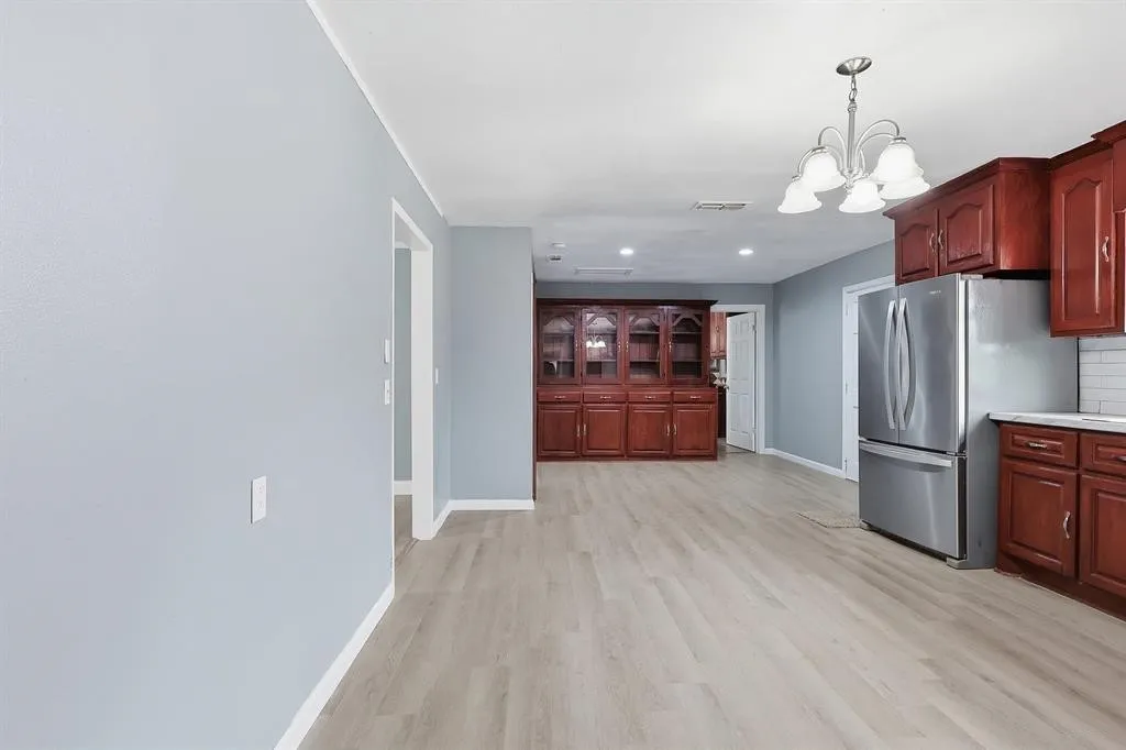 Single Family Residence For Sale in Titus County , 1191 County Road 3240, Mt Pleasant, Texas 75455, 4 Bedroom, 3 Bathroom, Garage spaces, 1,836 Sqft, built in 1971, Preowned, mls#21255653, Real Estate Agent in Mt Pleasant, Homes For Sale in Titus county, Homes For Sale in Mt Pleasant, Realtor in Mt Pleasant Texas, Real Estate Brokerage Independent Realty Texas, Luminita Cordes Realtor