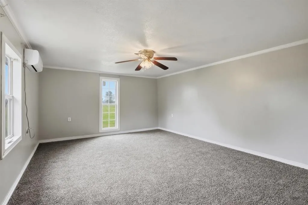 Single Family Residence For Sale in Titus County , 1191 County Road 3240, Mt Pleasant, Texas 75455, 4 Bedroom, 3 Bathroom, Garage spaces, 1,836 Sqft, built in 1971, Preowned, mls#21255653, Real Estate Agent in Mt Pleasant, Homes For Sale in Titus county, Homes For Sale in Mt Pleasant, Realtor in Mt Pleasant Texas, Real Estate Brokerage Independent Realty Texas, Luminita Cordes Realtor