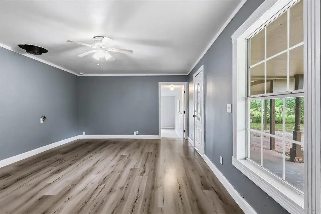 Single Family Residence For Sale in Titus County , 1191 County Road 3240, Mt Pleasant, Texas 75455, 4 Bedroom, 3 Bathroom, Garage spaces, 1,836 Sqft, built in 1971, Preowned, mls#21255653, Real Estate Agent in Mt Pleasant, Homes For Sale in Titus county, Homes For Sale in Mt Pleasant, Realtor in Mt Pleasant Texas, Real Estate Brokerage Independent Realty Texas, Luminita Cordes Realtor
