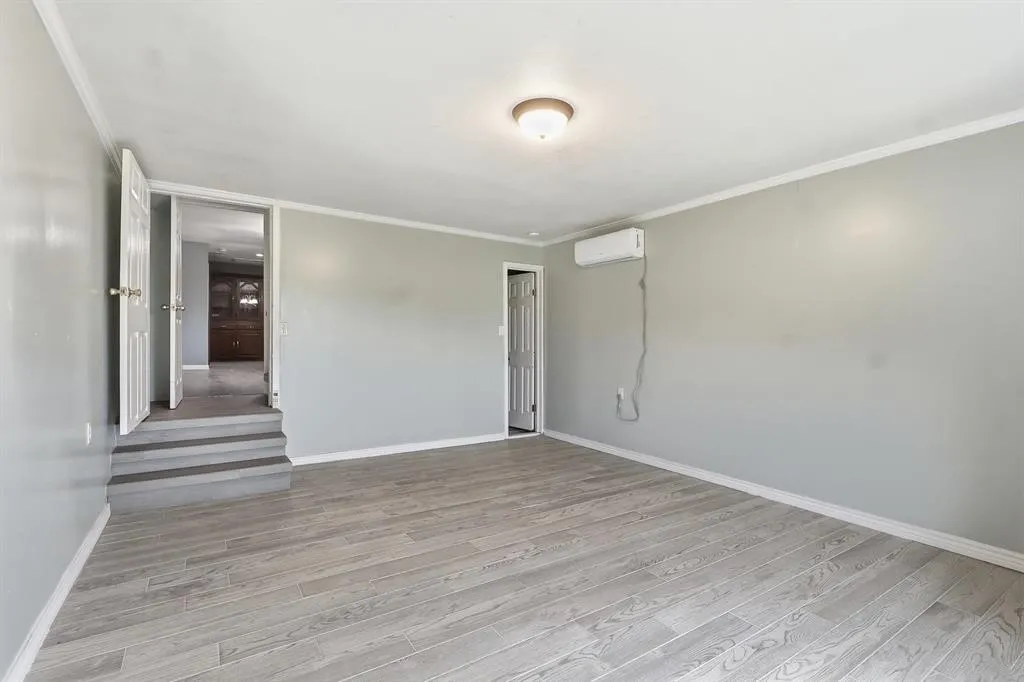 Single Family Residence For Sale in Titus County , 1191 County Road 3240, Mt Pleasant, Texas 75455, 4 Bedroom, 3 Bathroom, Garage spaces, 1,836 Sqft, built in 1971, Preowned, mls#21255653, Real Estate Agent in Mt Pleasant, Homes For Sale in Titus county, Homes For Sale in Mt Pleasant, Realtor in Mt Pleasant Texas, Real Estate Brokerage Independent Realty Texas, Luminita Cordes Realtor
