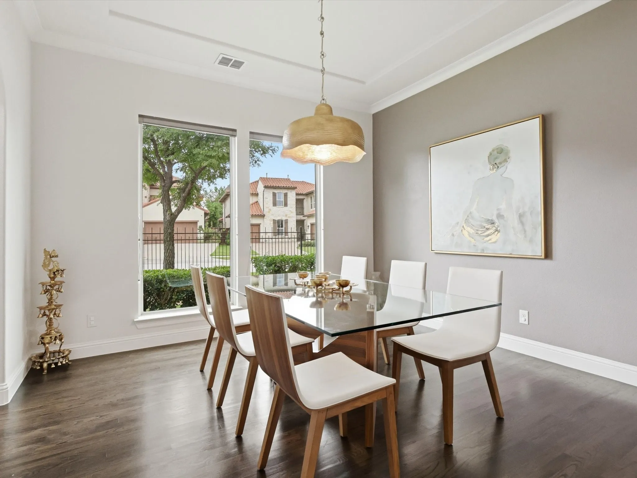 Single Family Residence For Sale in Dallas County , 2724 Dames Lane, Irving, Texas 75063, 4 Bedroom, 4 Bathroom, 3 Garage spaces, 4,080 Sqft, built in 2016, Preowned, mls#21254700, Real Estate Agent in Irving, Homes For Sale in Dallas county, Homes For Sale in Irving, Realtor in Irving Texas, Real Estate Brokerage Independent Realty Texas, Luminita Cordes Realtor