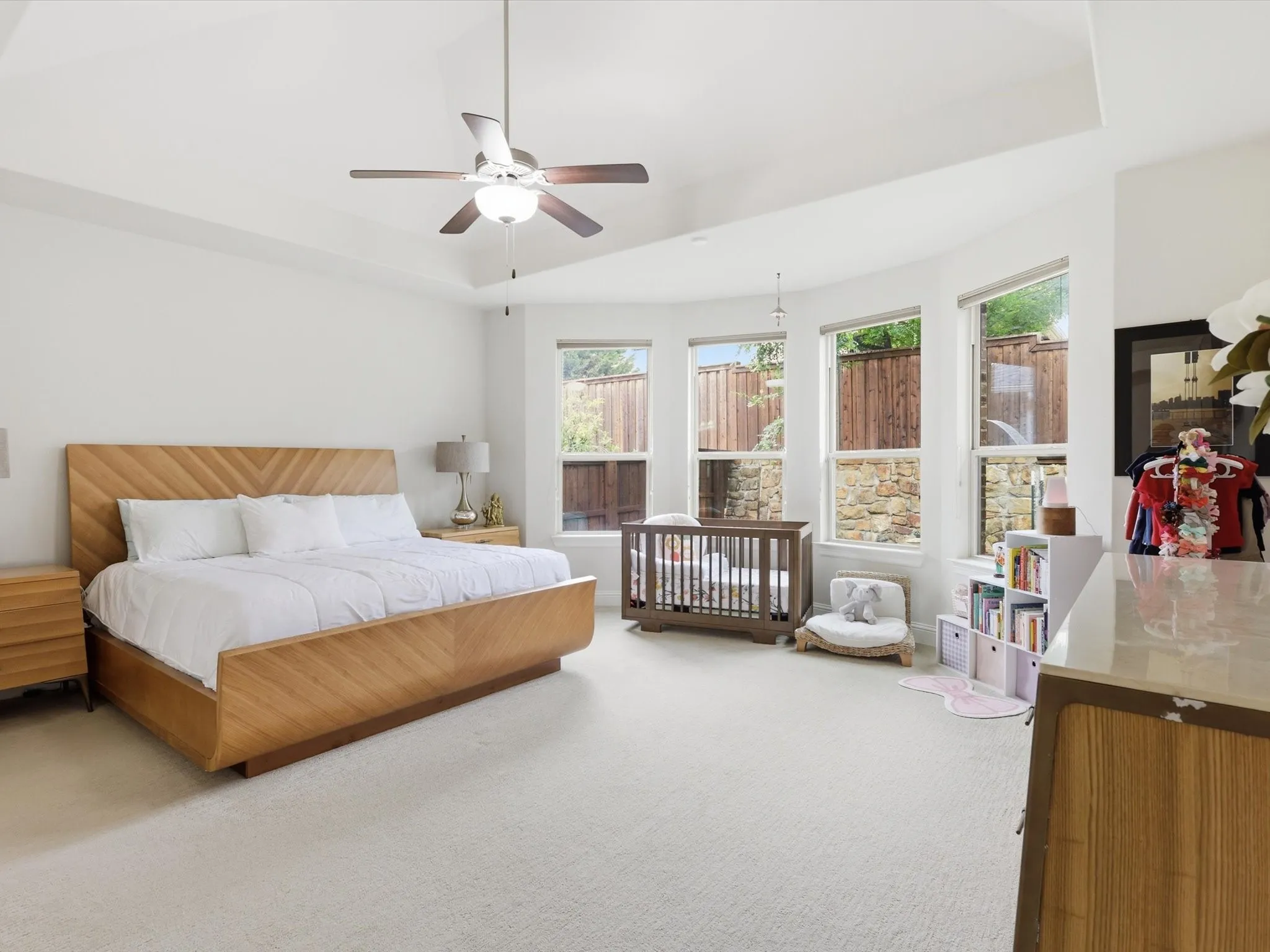 Single Family Residence For Sale in Dallas County , 2724 Dames Lane, Irving, Texas 75063, 4 Bedroom, 4 Bathroom, 3 Garage spaces, 4,080 Sqft, built in 2016, Preowned, mls#21254700, Real Estate Agent in Irving, Homes For Sale in Dallas county, Homes For Sale in Irving, Realtor in Irving Texas, Real Estate Brokerage Independent Realty Texas, Luminita Cordes Realtor