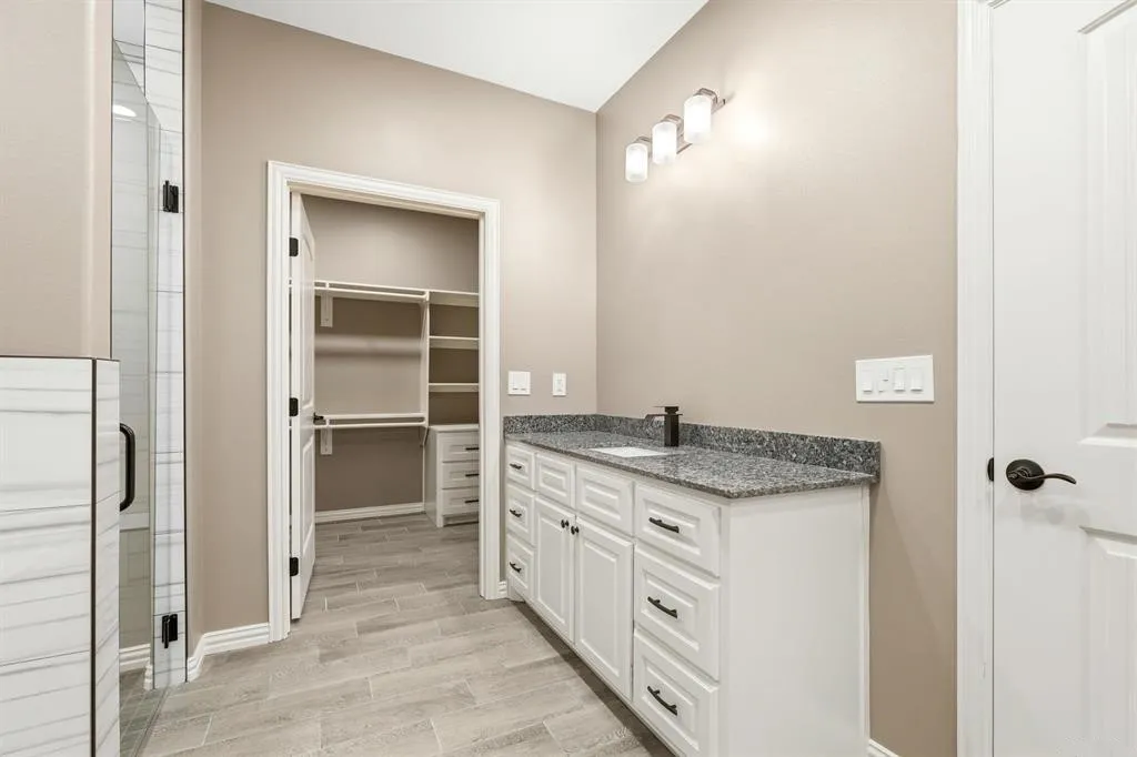 Single Family Residence For Sale in Titus County , 437 County Road 1660, Mt Pleasant, Texas 75455, 3 Bedroom, 3 Bathroom, 2 Garage spaces, 2,105 Sqft, built in 2025, New Construction - Complete, Price $475,000, mls#21255595, Real Estate Agent in Mt Pleasant, Homes For Sale in Titus county, Homes For Sale in Mt Pleasant, Realtor in Mt Pleasant Texas, Real Estate Brokerage Independent Realty Texas, Luminita Cordes Realtor