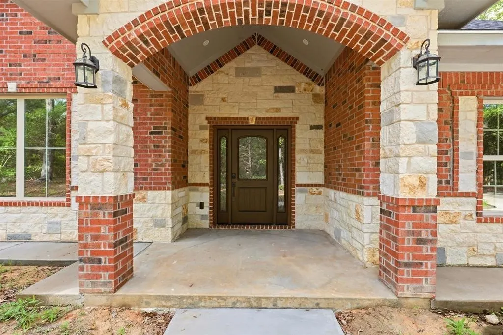Single Family Residence For Sale in Titus County , 437 County Road 1660, Mt Pleasant, Texas 75455, 3 Bedroom, 3 Bathroom, 2 Garage spaces, 2,105 Sqft, built in 2025, New Construction - Complete, Price $475,000, mls#21255595, Real Estate Agent in Mt Pleasant, Homes For Sale in Titus county, Homes For Sale in Mt Pleasant, Realtor in Mt Pleasant Texas, Real Estate Brokerage Independent Realty Texas, Luminita Cordes Realtor