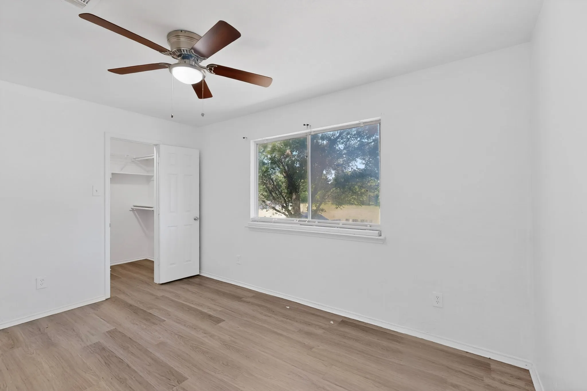 Single Family Residence For Rent in Dallas County , 2302 Dana Drive, Rowlett, Texas 75088, 4 Bedrooms, 4 Bathrooms, 2 Garage spaces, 2,223 Sqft, built in 1991, Price $2,900, mls#21256346, Real Estate Agent in Rowlett, Homes For Rent in Dallas county, Homes For Rent in Rowlett, Realtor in Rowlett Texas, Real Estate Brokerage Independent Realty Texas, Luminita Cordes Realtor