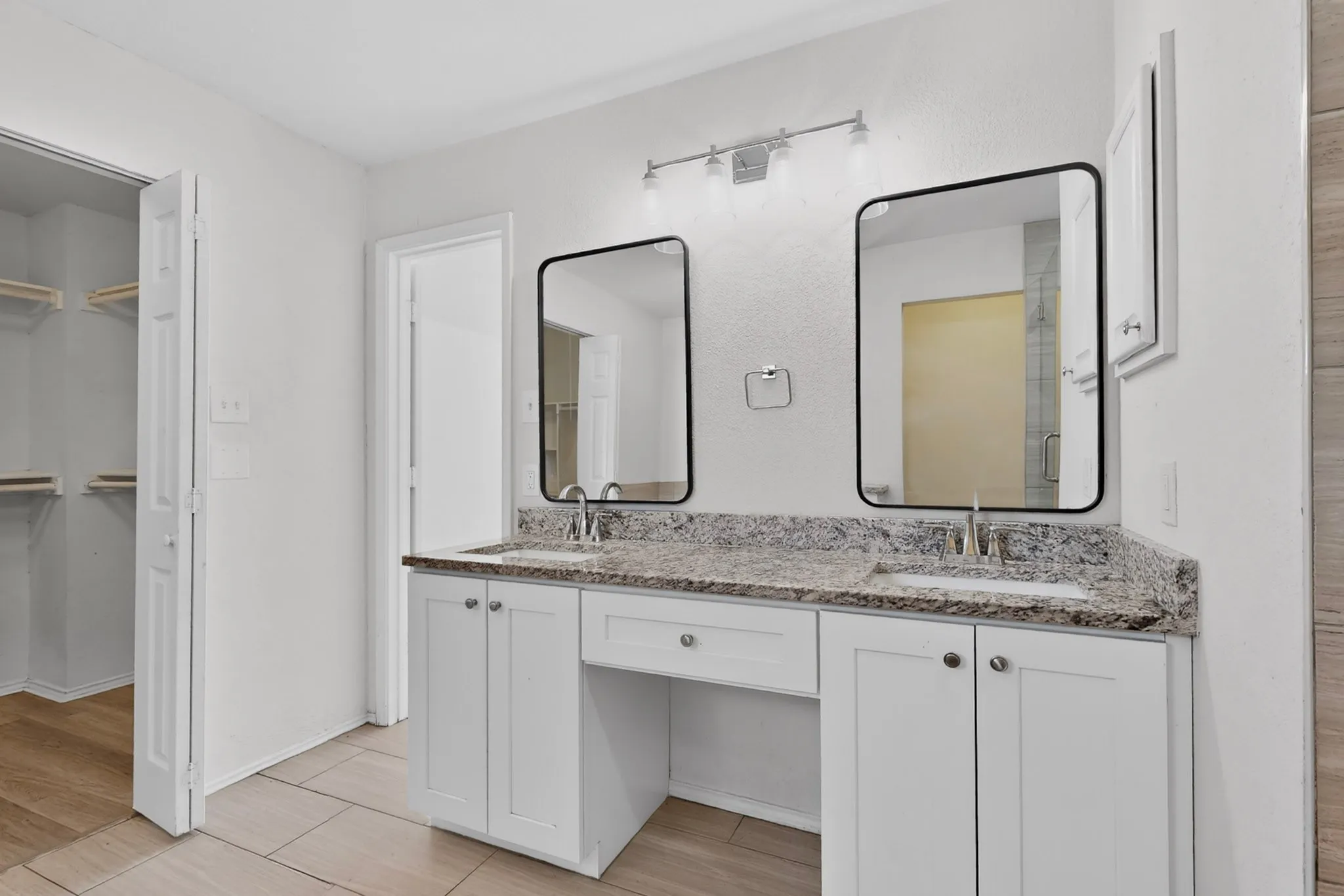 Single Family Residence For Rent in Dallas County , 2302 Dana Drive, Rowlett, Texas 75088, 4 Bedrooms, 4 Bathrooms, 2 Garage spaces, 2,223 Sqft, built in 1991, Price $2,900, mls#21256346, Real Estate Agent in Rowlett, Homes For Rent in Dallas county, Homes For Rent in Rowlett, Realtor in Rowlett Texas, Real Estate Brokerage Independent Realty Texas, Luminita Cordes Realtor