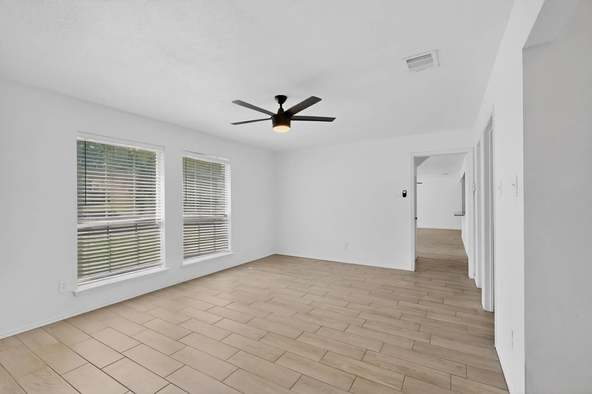Single Family Residence For Rent in Dallas County , 2302 Dana Drive, Rowlett, Texas 75088, 4 Bedrooms, 4 Bathrooms, 2 Garage spaces, 2,223 Sqft, built in 1991, Price $2,900, mls#21256346, Real Estate Agent in Rowlett, Homes For Rent in Dallas county, Homes For Rent in Rowlett, Realtor in Rowlett Texas, Real Estate Brokerage Independent Realty Texas, Luminita Cordes Realtor