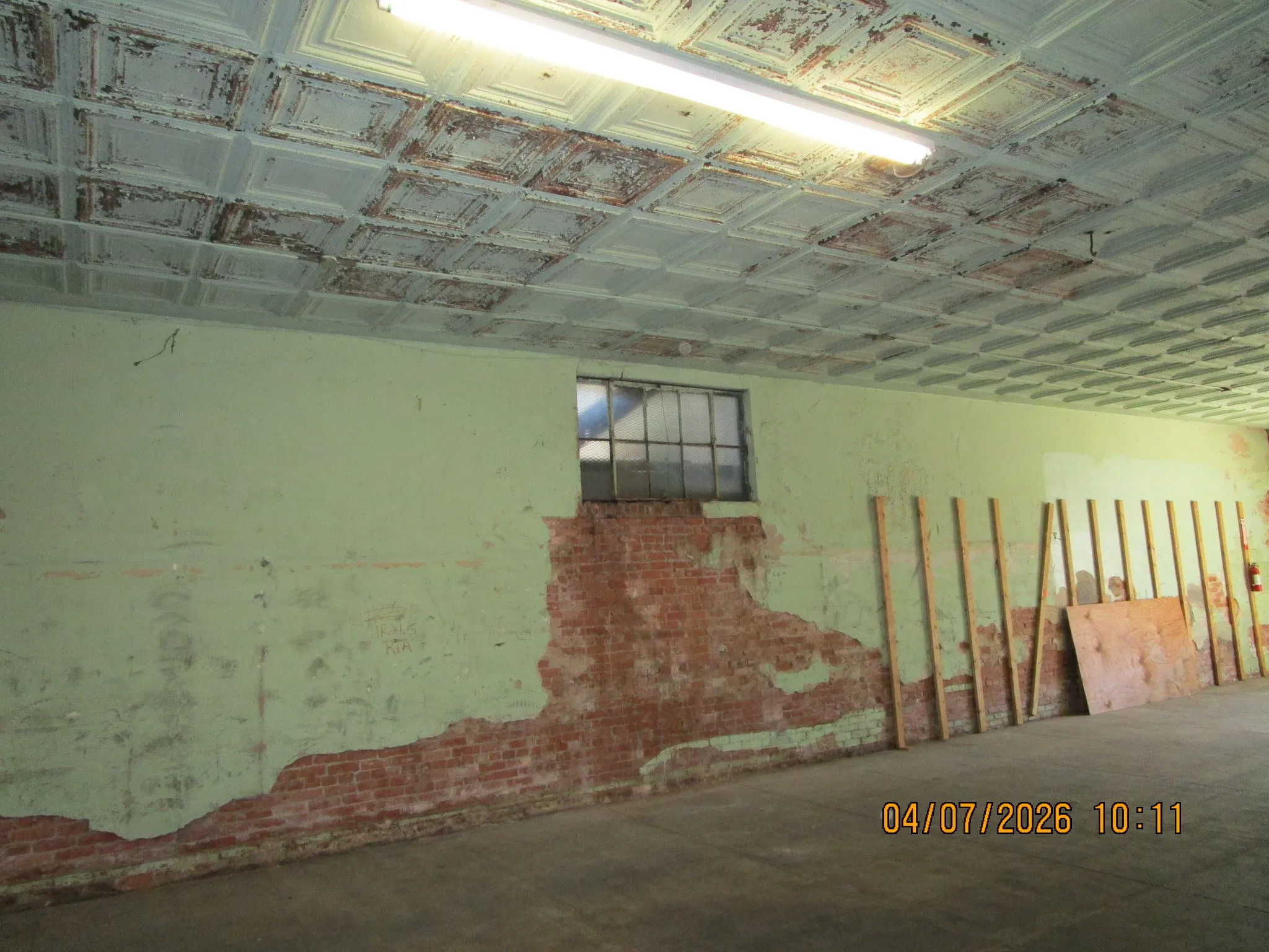 warehouse bldg