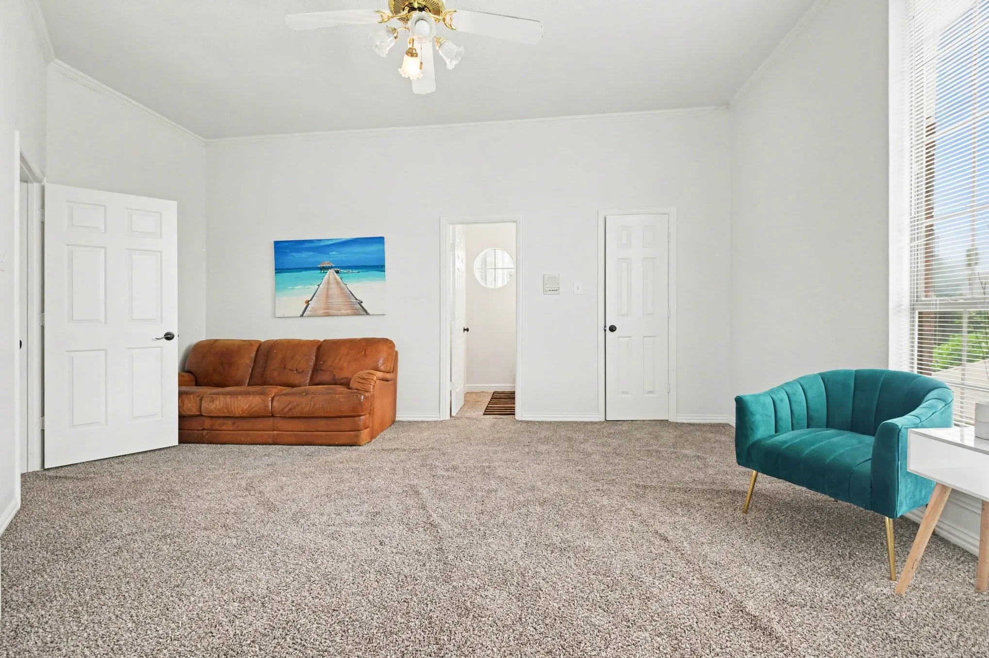 Single Family Residence For Sale in Tarrant County , 5205 Vicksburg Drive, Arlington, Texas 76017, 5 Bedroom, 4 Bathroom, 3 Garage spaces, 5,420 Sqft, built in 1990, mls#21247164, Real Estate Agent in Arlington, Homes For Sale in Tarrant county, Homes For Sale in Arlington, Realtor in Arlington Texas, Real Estate Brokerage Independent Realty Texas, Luminita Cordes Realtor