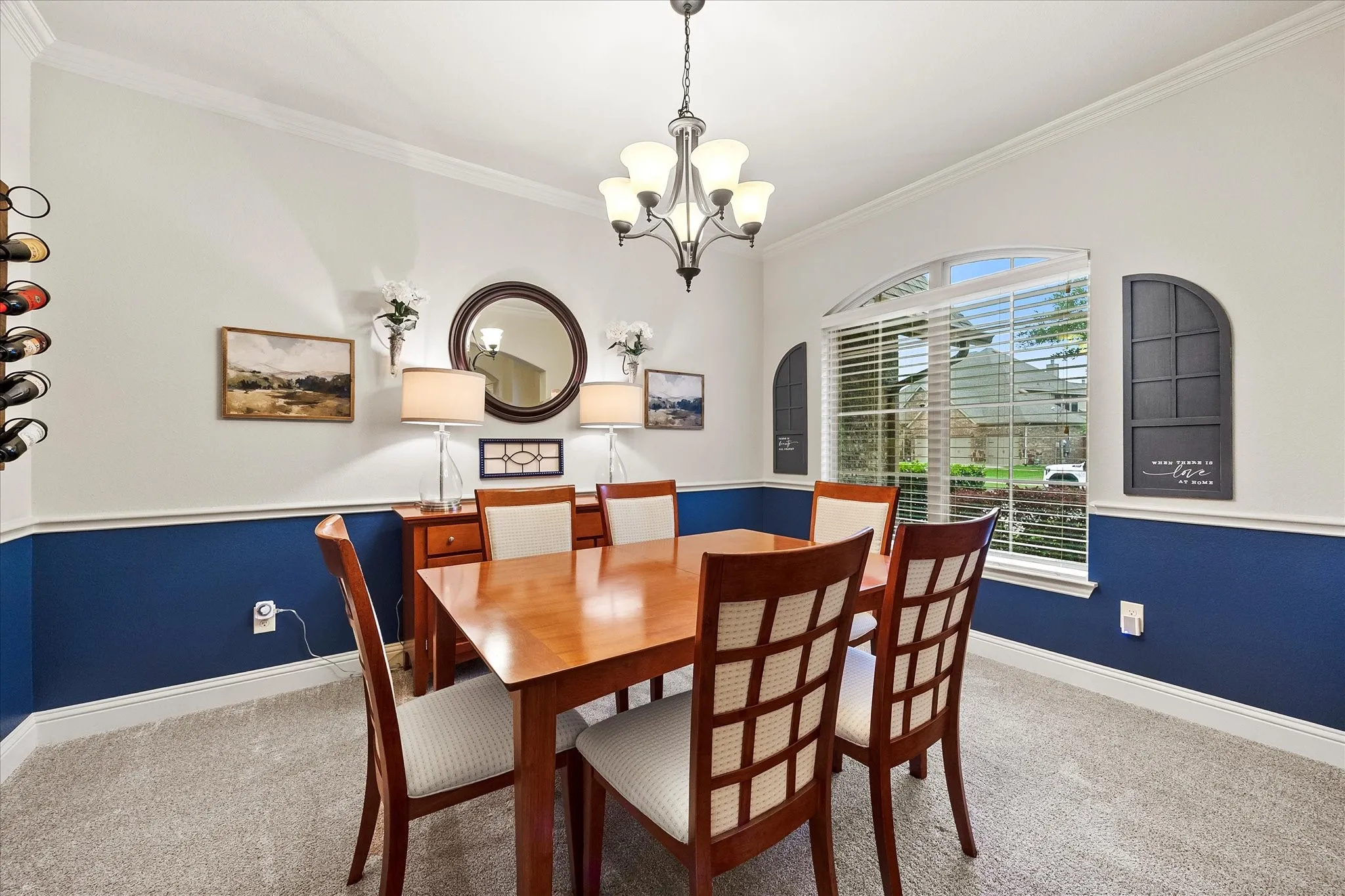 Single Family Residence For Sale in Kaufman County , 1056 Knoxbridge Road, Forney, Texas 75126, 4 Bedroom, 3 Bathroom, 2 Garage spaces, 3,343 Sqft, built in 2013, Preowned, mls#21256380, Real Estate Agent in Forney, Homes For Sale in Kaufman county, Homes For Sale in Forney, Realtor in Forney Texas, Real Estate Brokerage Independent Realty Texas, Luminita Cordes Realtor