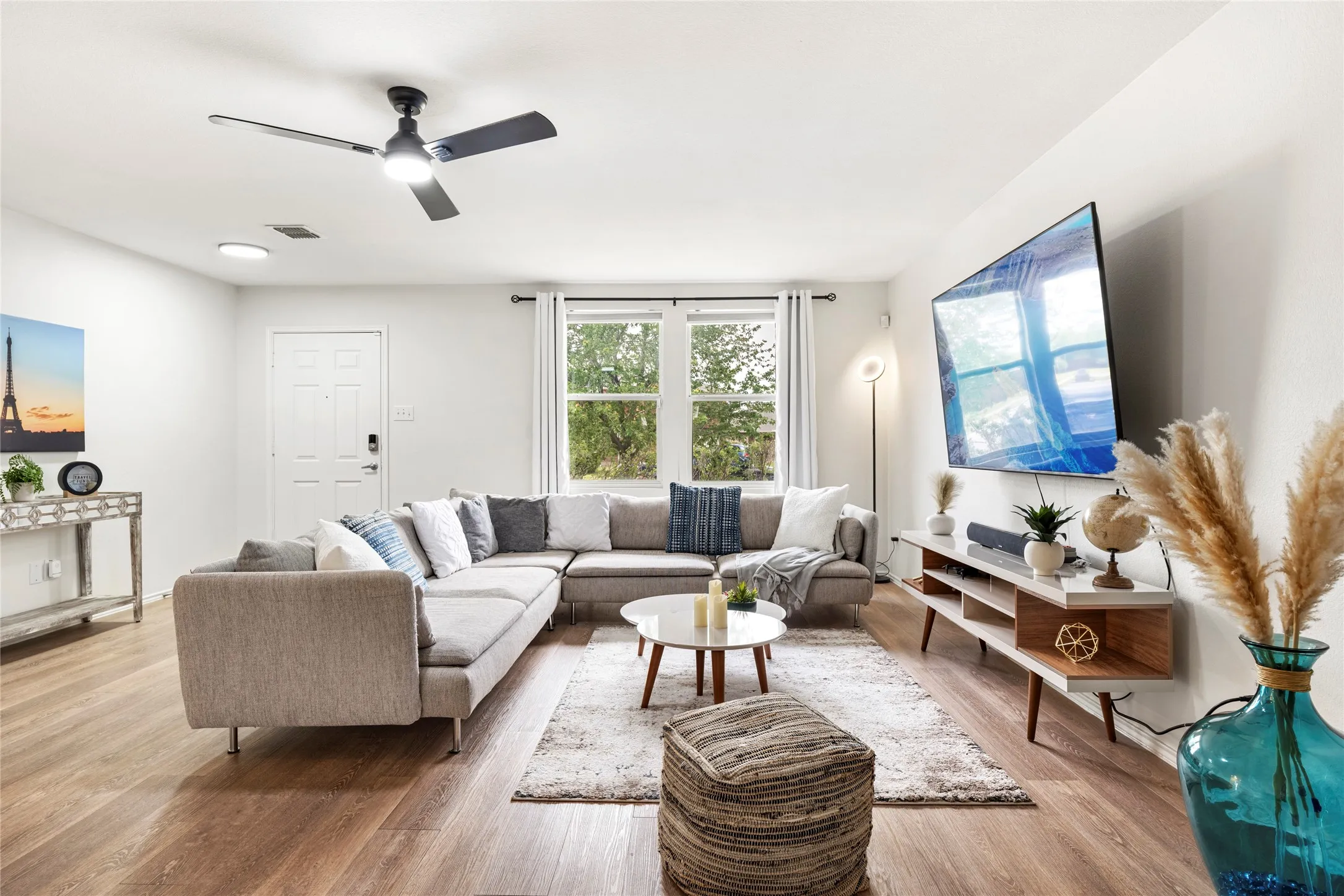 Still a lot of space even with the large sectional....