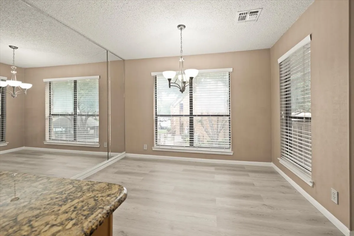 Condominium For Sale in Tarrant County , 1201 Harwell Drive 225, Arlington, Texas 76011, 2 Bedroom, 2 Bathroom, Garage spaces, 1,229 Sqft, built in 1981, Preowned, mls#21255074, Real Estate Agent in Arlington, Homes For Sale in Tarrant county, Homes For Sale in Arlington, Realtor in Arlington Texas, Real Estate Brokerage Independent Realty Texas, Luminita Cordes Realtor