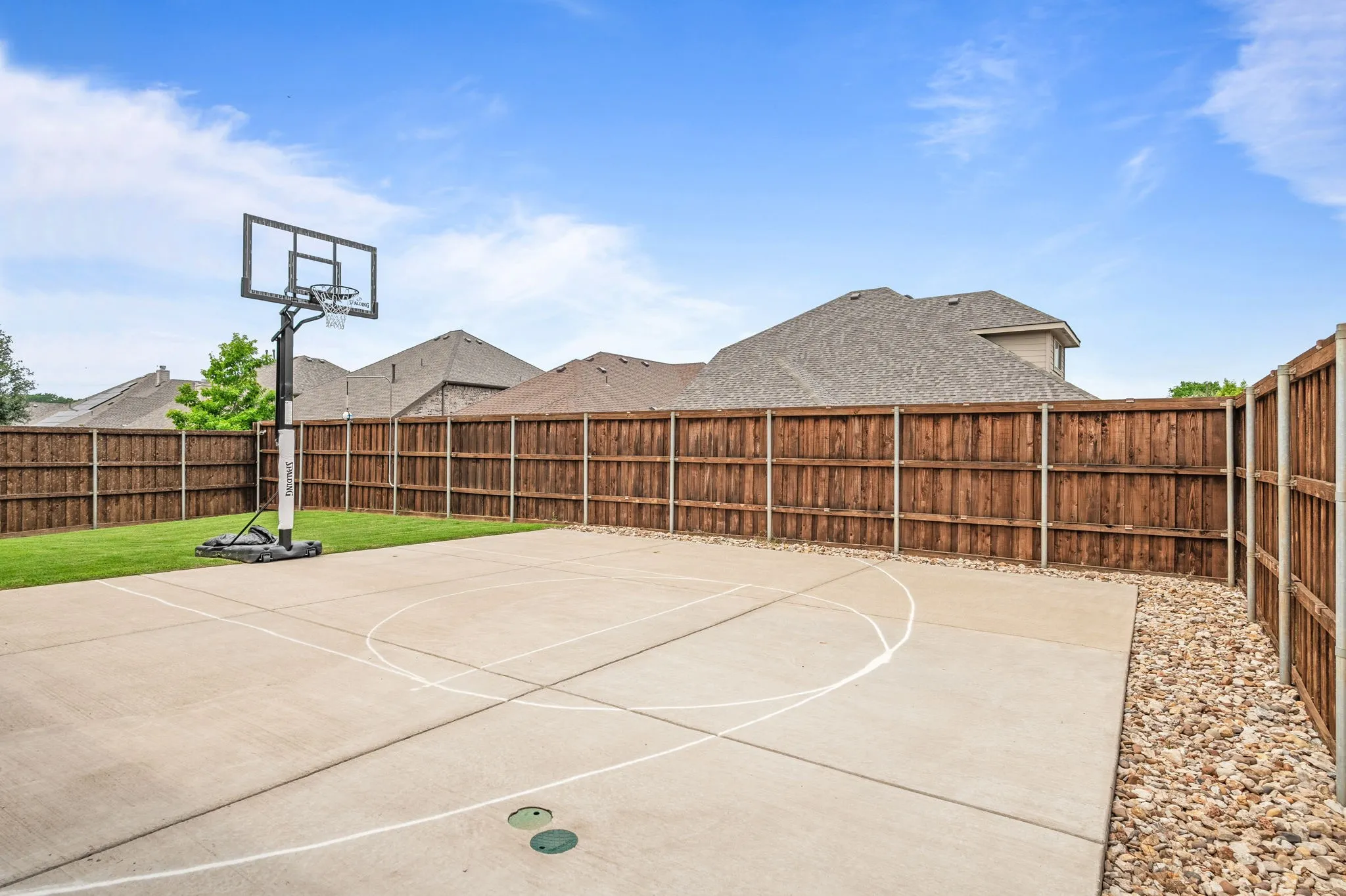 Single Family Residence For Sale in Collin County , 4507 Mimosa Drive, Melissa, Texas 75454, 4 Bedroom, 3 Bathroom, 2 Garage spaces, 3,460 Sqft, built in 2016, mls#21256330, Real Estate Agent in Melissa, Homes For Sale in Collin county, Homes For Sale in Melissa, Realtor in Melissa Texas, Real Estate Brokerage Independent Realty Texas, Luminita Cordes Realtor