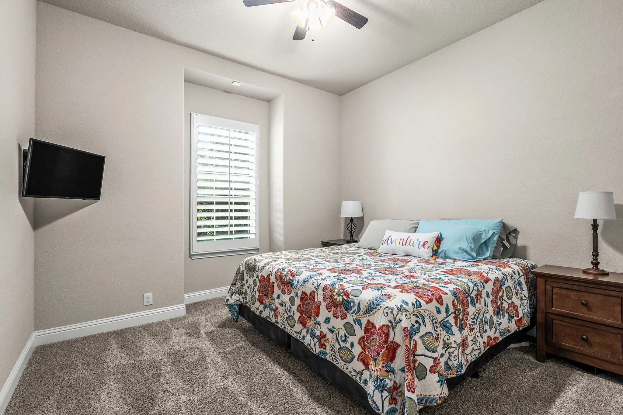 Single Family Residence For Sale in Collin County , 4507 Mimosa Drive, Melissa, Texas 75454, 4 Bedroom, 3 Bathroom, 2 Garage spaces, 3,460 Sqft, built in 2016, mls#21256330, Real Estate Agent in Melissa, Homes For Sale in Collin county, Homes For Sale in Melissa, Realtor in Melissa Texas, Real Estate Brokerage Independent Realty Texas, Luminita Cordes Realtor