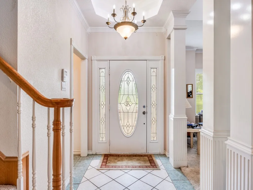 Single Family Residence For Sale in Grayson County , 12900 Fm 121 W, Van Alstyne, Texas 75495, 6 Bedrooms, 4 Bathrooms, 10 Garage spaces, 8,454 Sqft, built in 2000, Price $1,599,900, mls#21251461, Real Estate Agent in Van Alstyne, Homes For Sale in Grayson county, Homes For Sale in Van Alstyne, Realtor in Van Alstyne Texas, Real Estate Brokerage Independent Realty Texas, Luminita Cordes Realtor