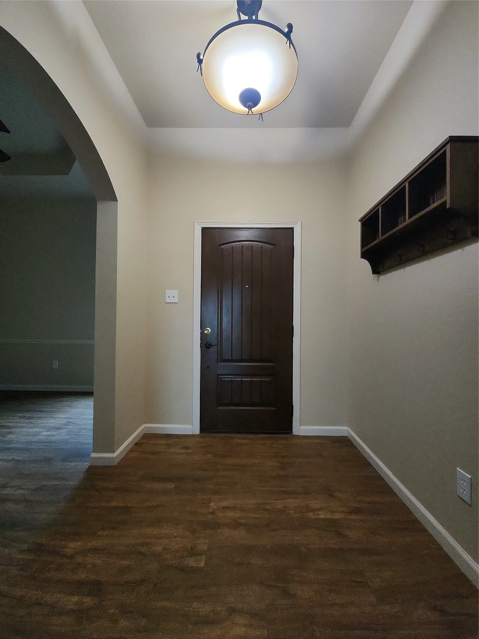 Single Family Residence For Sale in Johnson County , 7009 Turnberry Drive, Cleburne, Texas 76033, 4 Bedroom, 2 Bathroom, 2 Garage spaces, 2,410 Sqft, built in 2005, mls#21256373, Real Estate Agent in Cleburne, Homes For Sale in Johnson county, Homes For Sale in Cleburne, Realtor in Cleburne Texas, Real Estate Brokerage Independent Realty Texas, Luminita Cordes Realtor