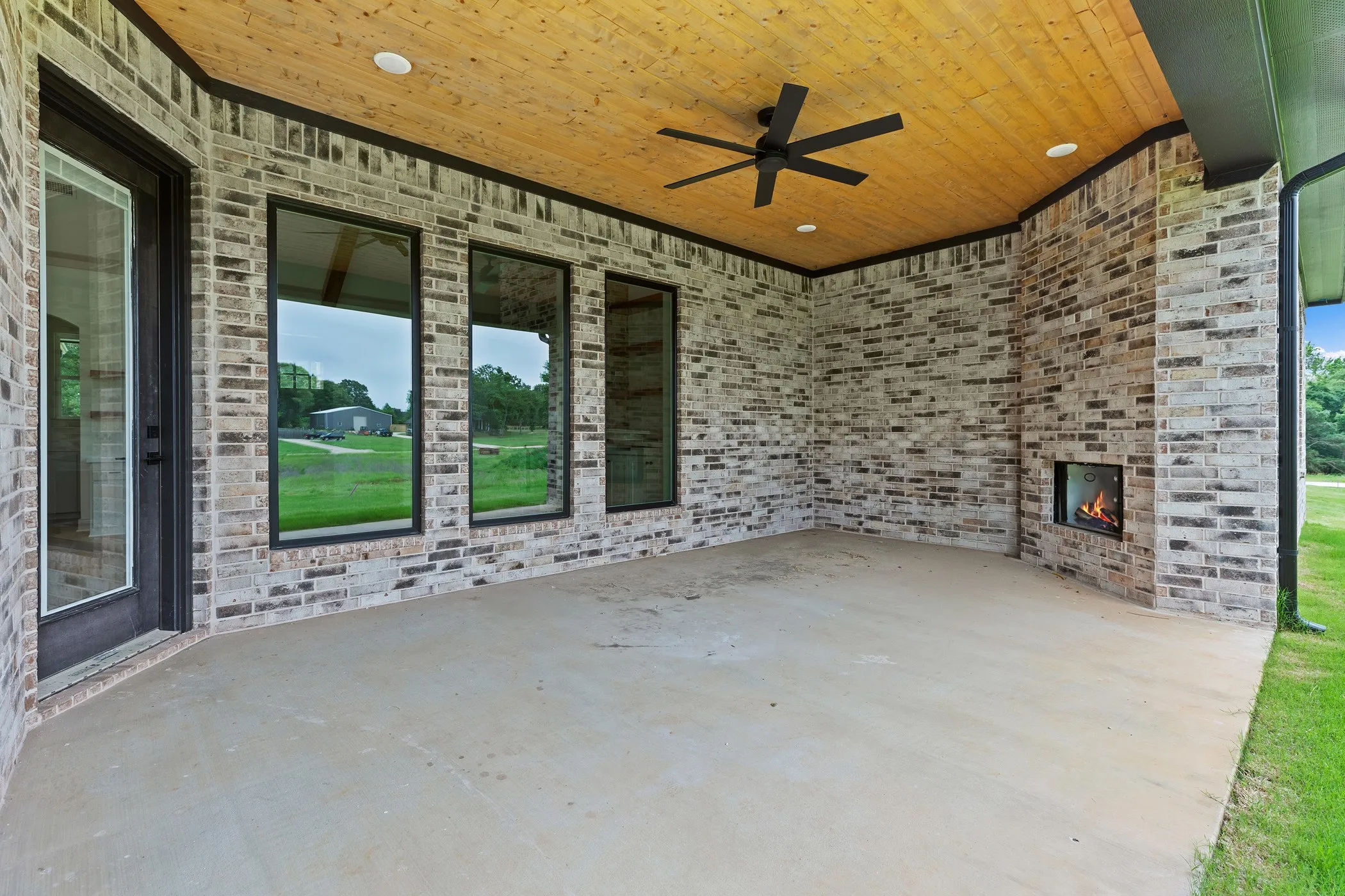 Single Family Residence For Sale in Smith County , 13835 Luka Lane, Tyler, Texas 75704, 4 Bedroom, 4 Bathroom, 2 Garage spaces, 2,300 Sqft, built in 2026, mls#21256456, Real Estate Agent in Tyler, Homes For Sale in Smith county, Homes For Sale in Tyler, Realtor in Tyler Texas, Real Estate Brokerage Independent Realty Texas, Luminita Cordes Realtor