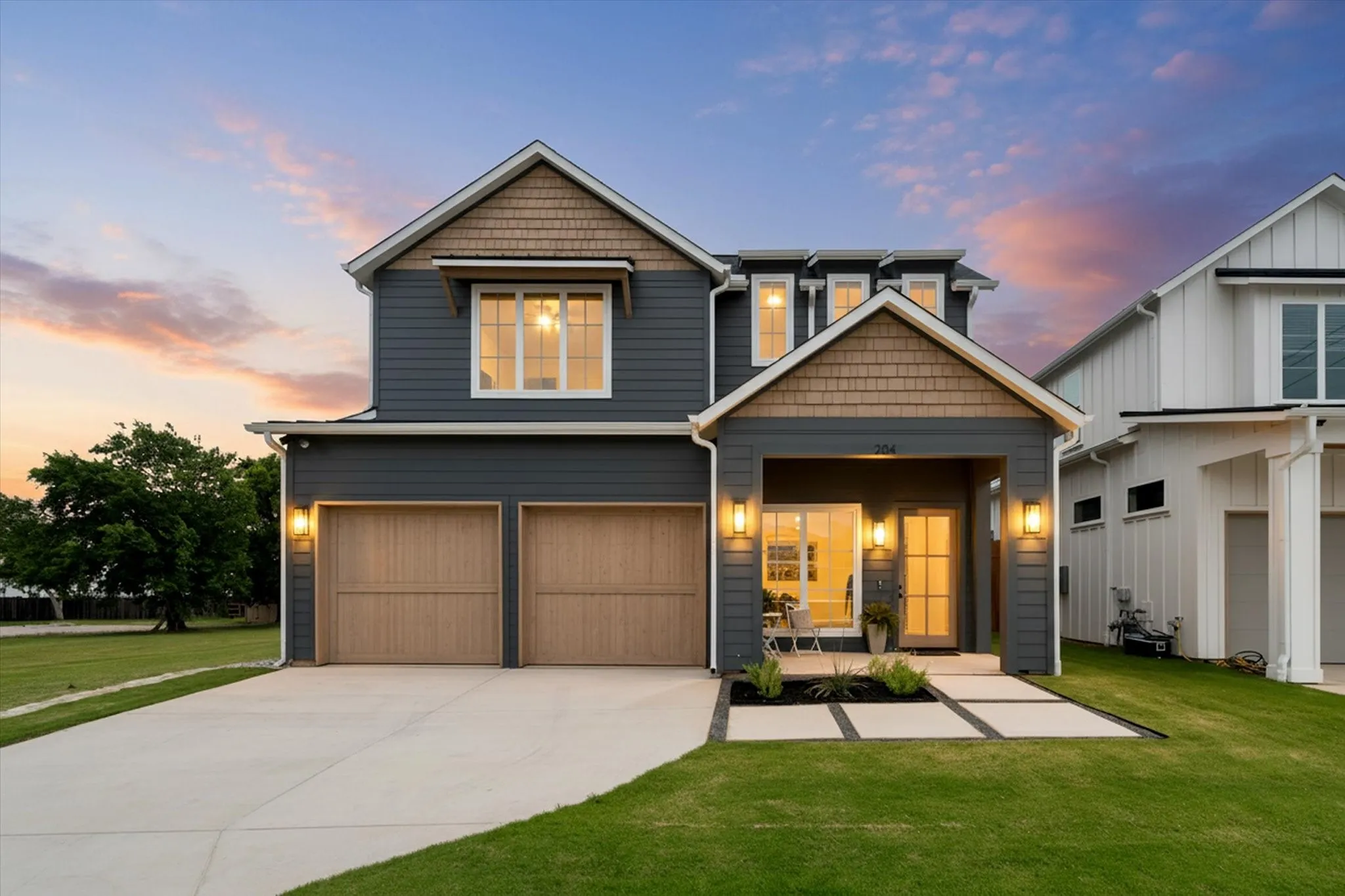 Single Family Residence For Sale in Denton County , 204 N Pine Street, Roanoke, Texas 76262, 4 Bedroom, 4 Bathroom, 2 Garage spaces, 3,219 Sqft, built in 2025, New Construction - Complete, mls#21256113, Real Estate Agent in Roanoke, Homes For Sale in Denton county, Homes For Sale in Roanoke, Realtor in Roanoke Texas, Real Estate Brokerage Independent Realty Texas, Luminita Cordes Realtor